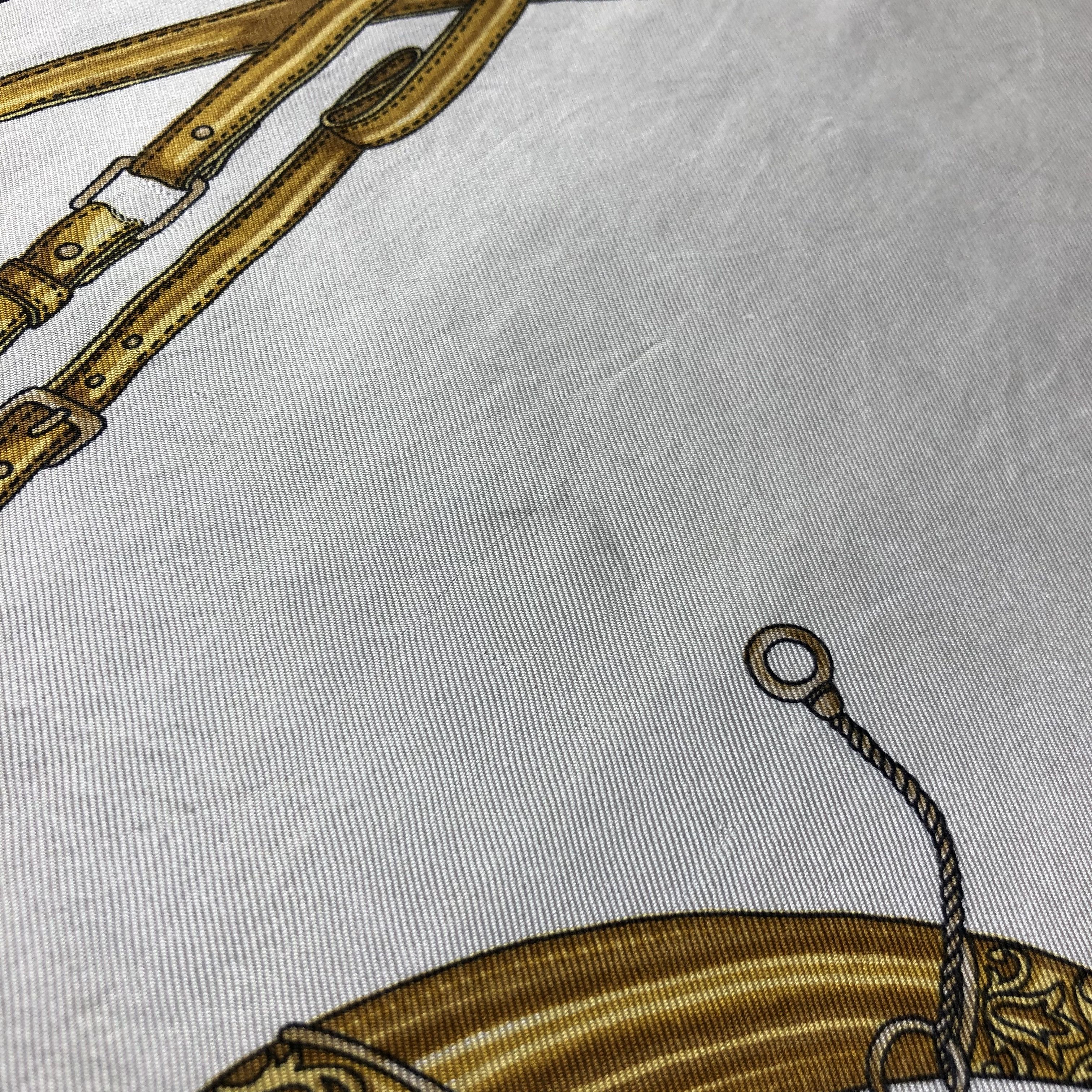 Japanese Brand Luxury Design Silk Scarf M516 Size ONE SIZE - 5 Thumbnail