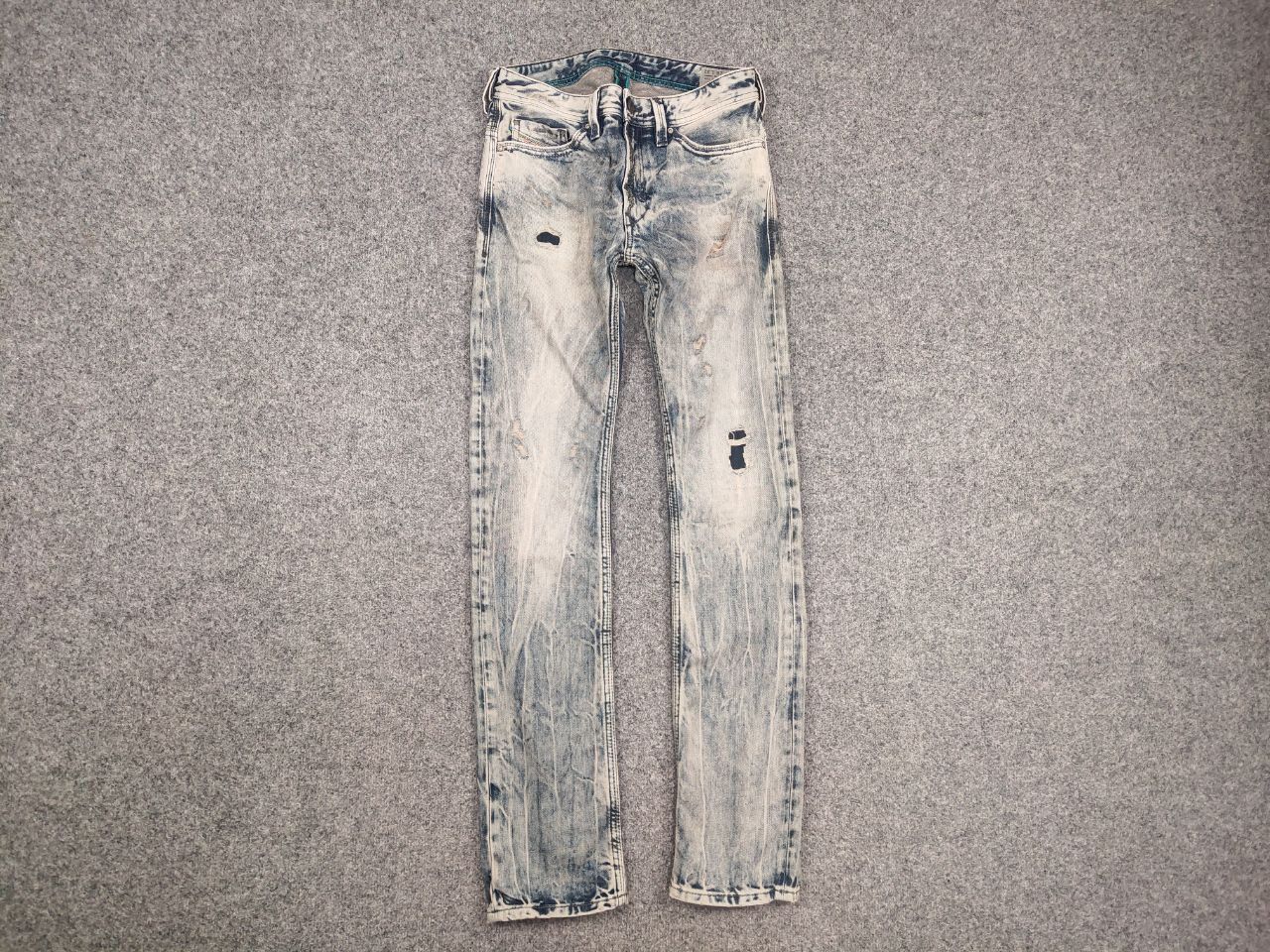 Diesel Diesel Thanaz Vintage Washed Distressed Denim Jeans l.g.b. Size US 30 / EU 46 - 7 Thumbnail