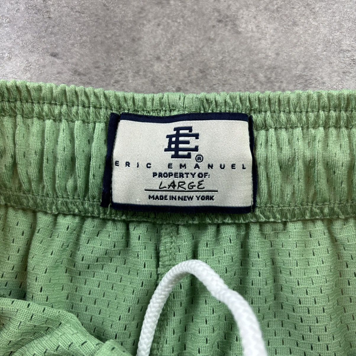 Eric Emanuel Eric Emanuel EE Basic Shorts 'Cactus Green’ Size US 30 / EU 46 - 4 Thumbnail