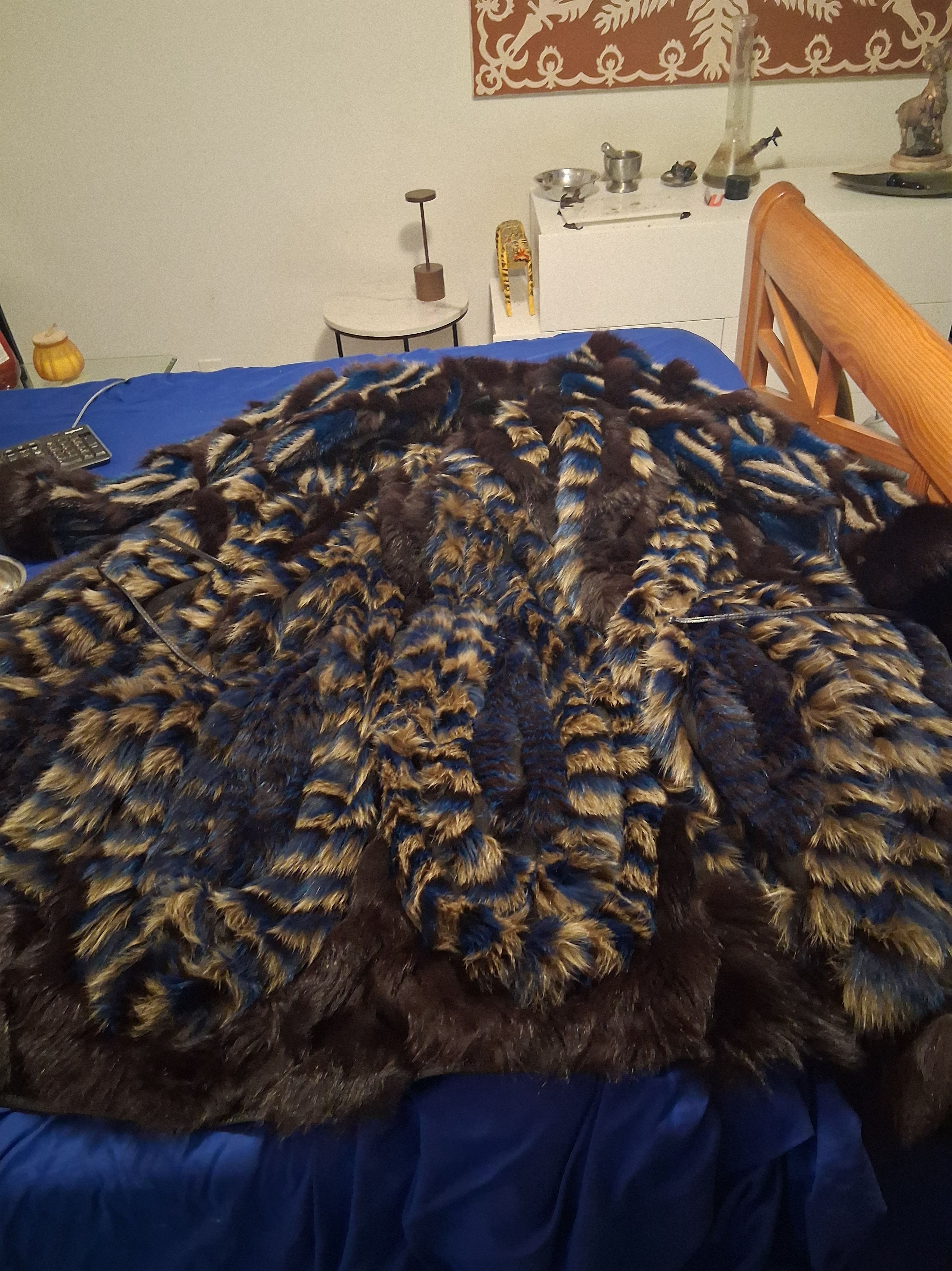 Other 1970s Grunstein Couture Mink & Raccoon Coat (70s, Finland) Size M / US 6-8 / IT 42-44 - 5 Thumbnail