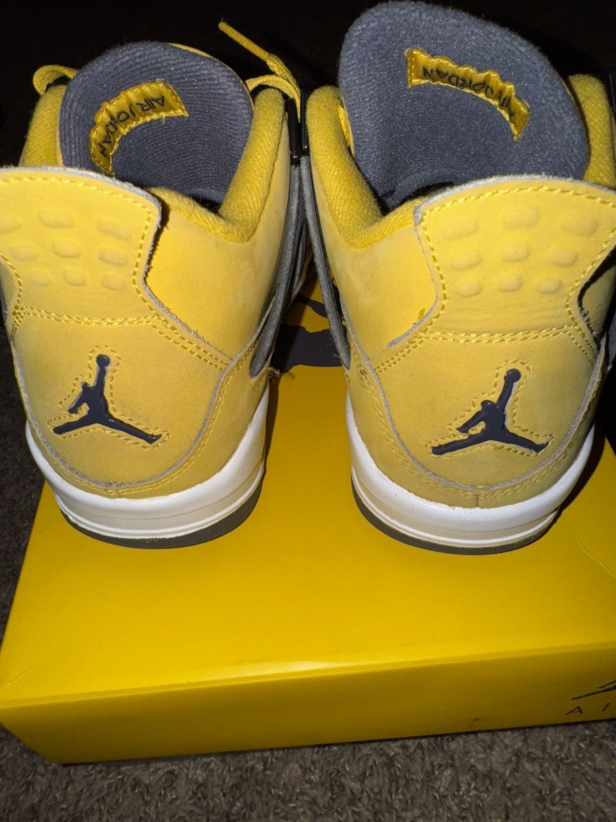 Air Jordan 4 Retro Lightning (2021) (GS)
