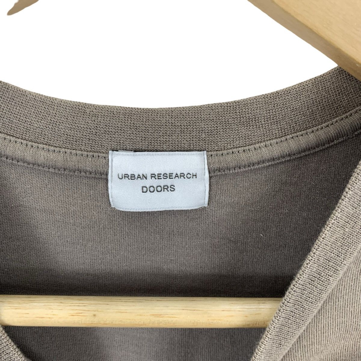 URBAN RESEARCH DOORS Urban Research Photo Print T-Shirt Cotton Tee Size US M / EU 48-50 / 2 - 8 Thumbnail