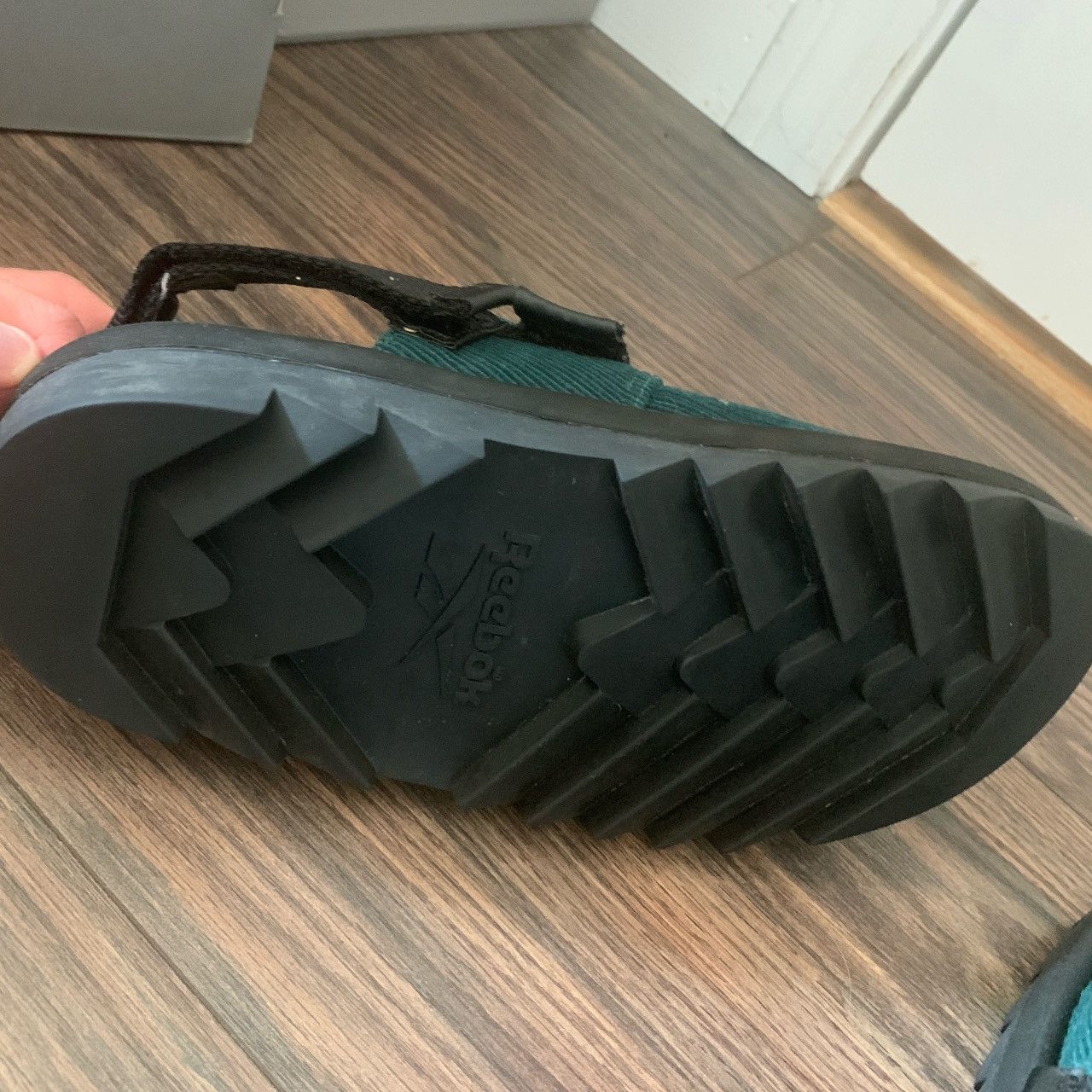 Reebok Reebok Sandals Size US 8 / EU 41 - 3 Thumbnail