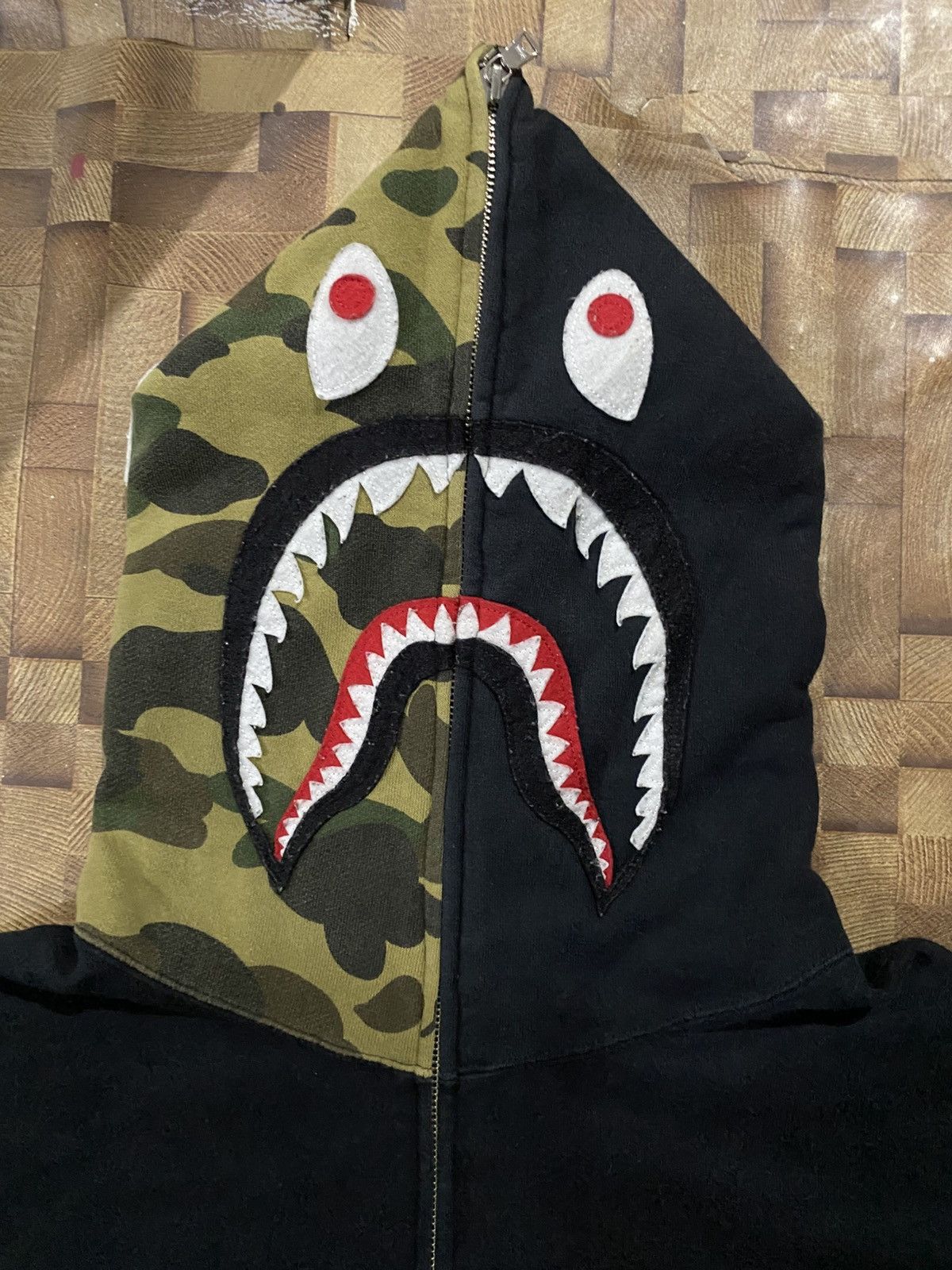 Bape Bape Shark Head Camo Size US XL / EU 56 / 4 - 2 Thumbnail