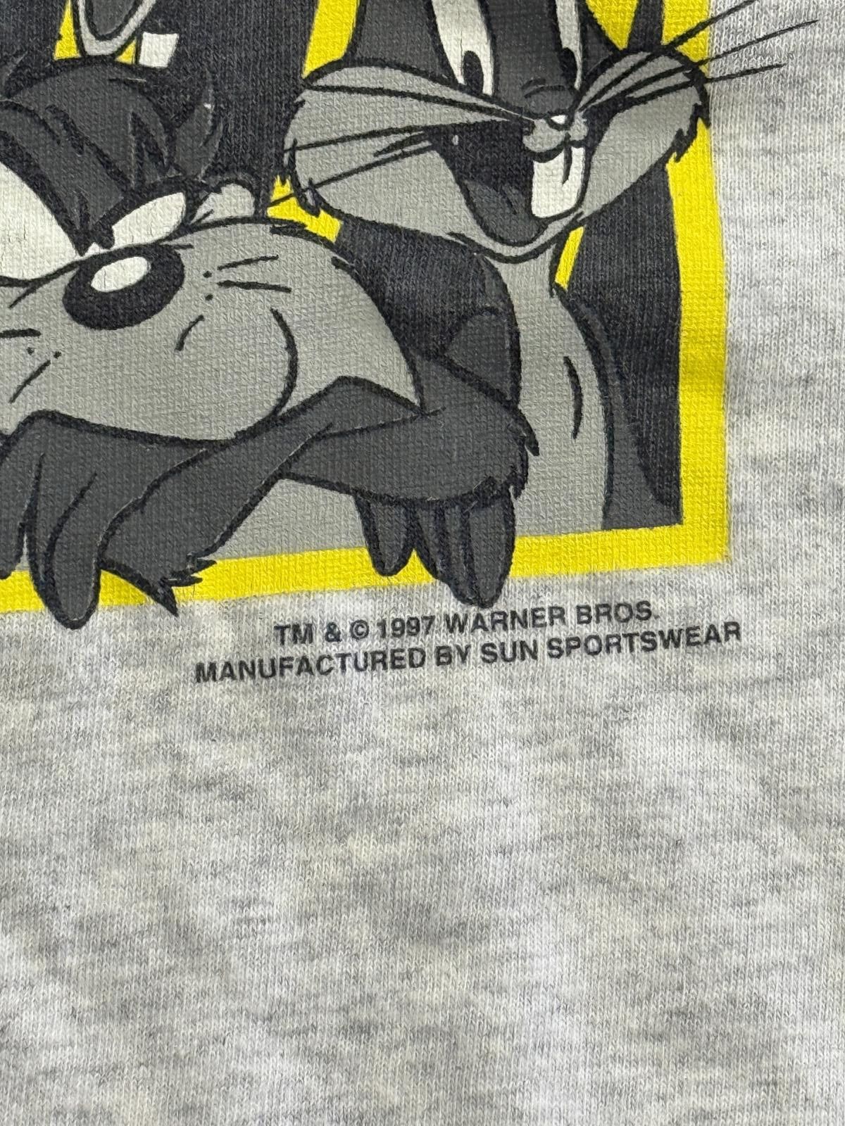 Designer Vintage Looney Tunes Zone T-shirt Sniper Target Taz Bugz Size US L / EU 52-54 / 3 - 4 Thumbnail