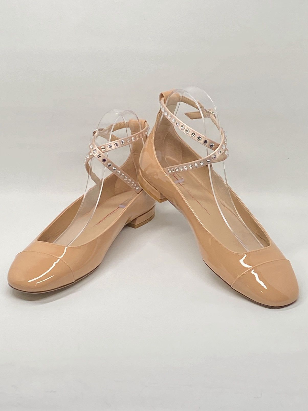 Stuart Weitzman Stuart Weitzman Crystal Leather Ankle-Wrap Flats size 7.5 Size US 7.5 / IT 37.5 - 9 Thumbnail