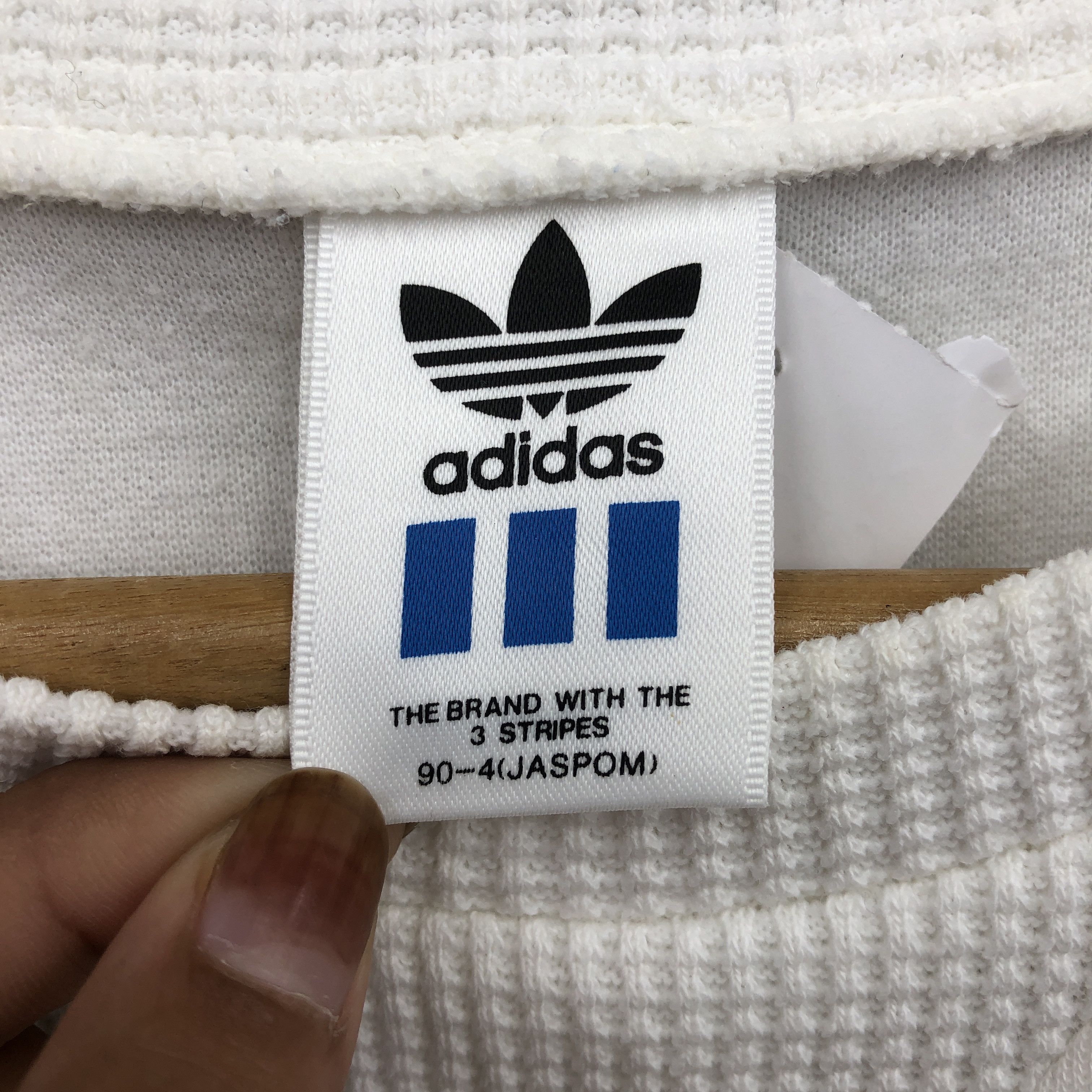 Adidas × Vintage Vintage 90s Adidas Sports Sweater Laurel Wreath Sweatshirt Size US L / EU 52-54 / 3 - 5 Thumbnail