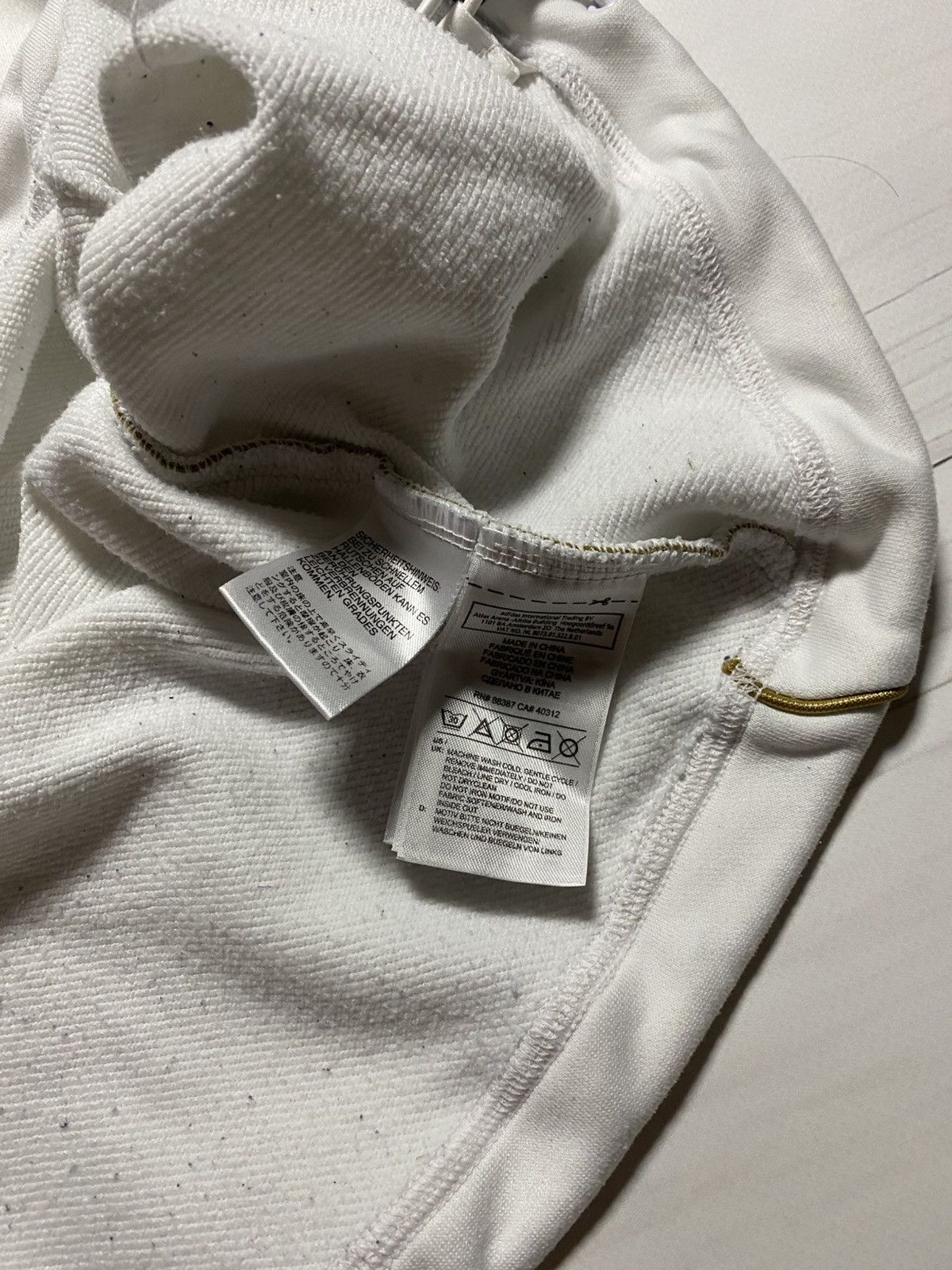 Adidas × Vintage Vintage Adidas Real Madrid 2011 training y2k sweatshirt Size US L / EU 52-54 / 3 - 5 Thumbnail