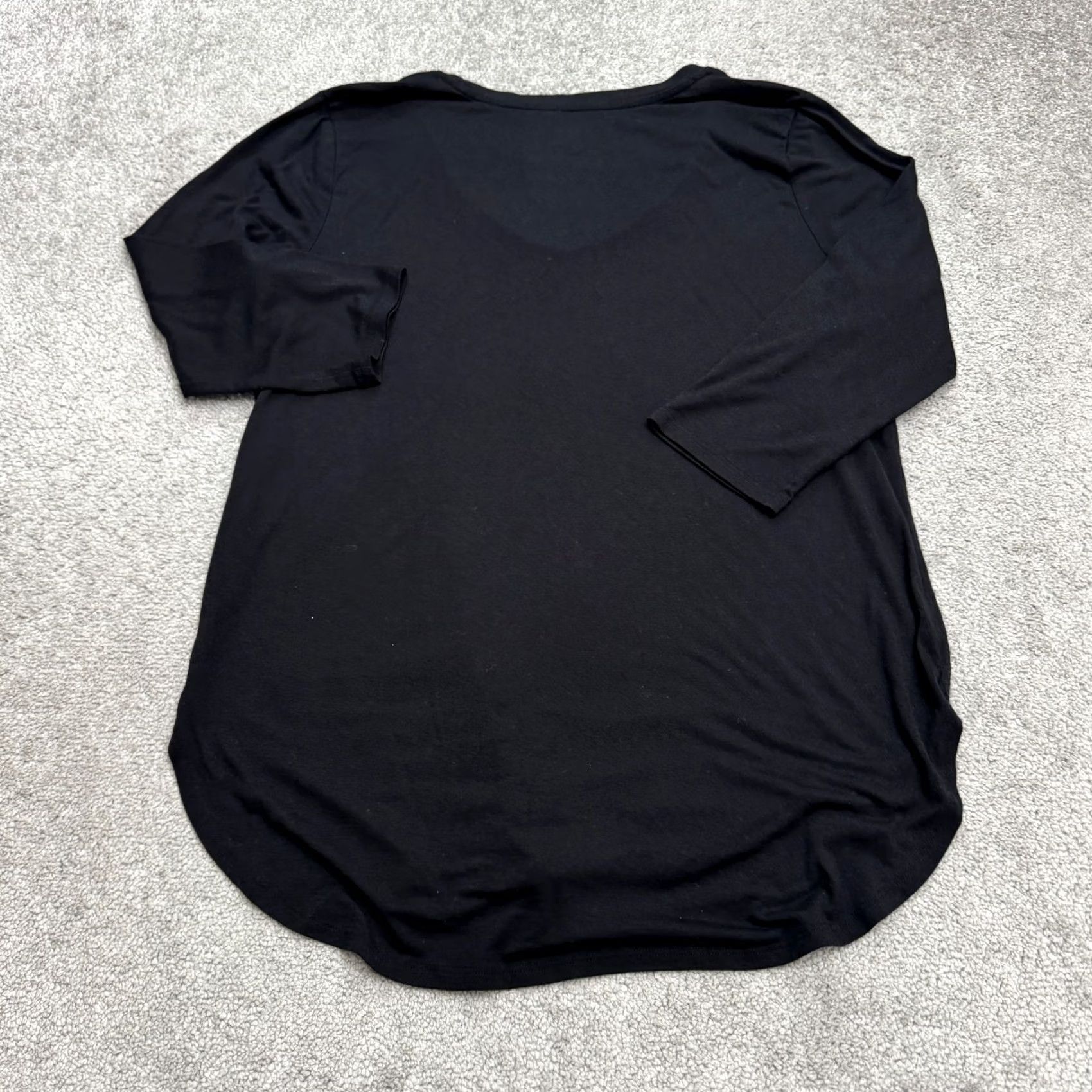 Vintage A new Approach Women's XL Black Scoop Neck Long Sleeve T-Shirt Rounded Hem Function: Basic, Breathable, Knit, Cotton, Logo, Casual Wear Size XL / US 12-14 / IT 48-50 - 2 Thumbnail