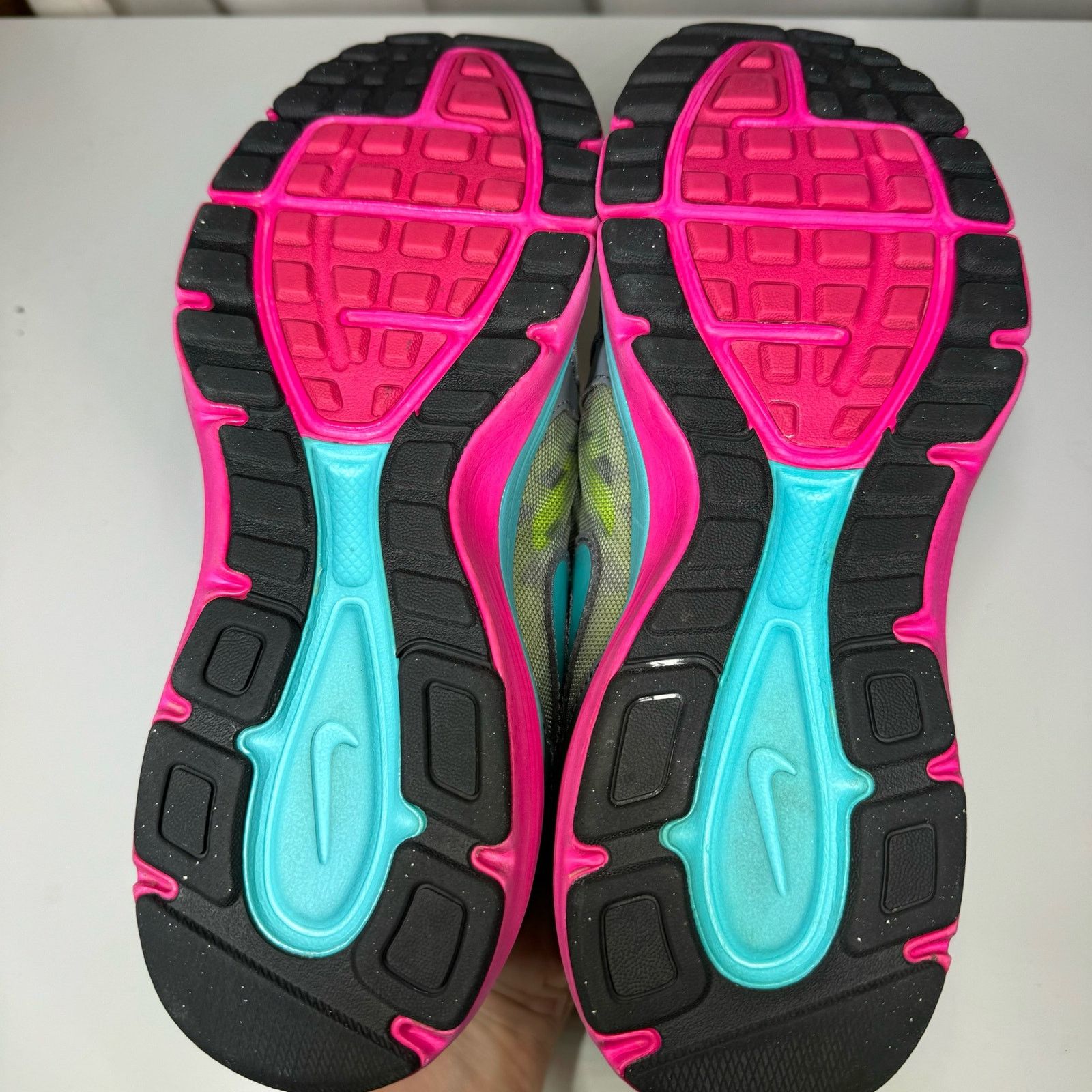 Nike Nike Dual Fusion Run Sneakers Women’s Sz 9 Running Training Size US 9 / IT 39 - 7 Thumbnail