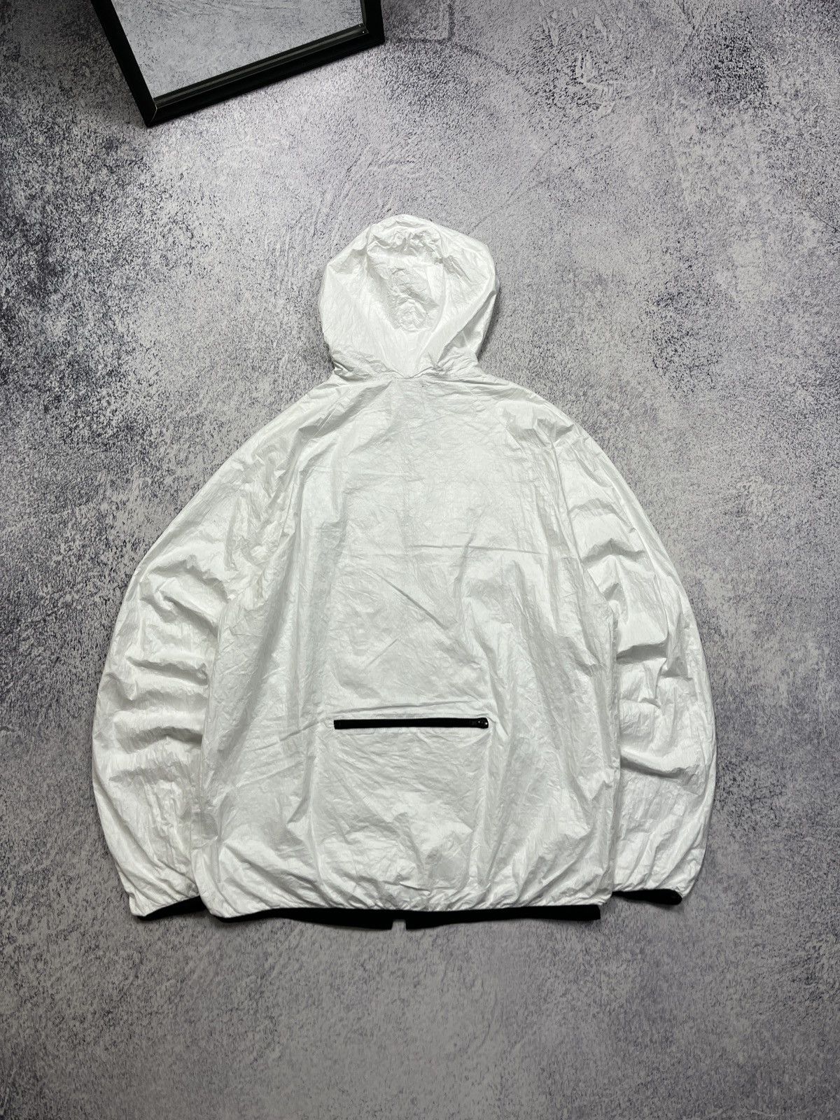 Nike × Vintage Vintage Nike Lightweight White Swoosh Nylon Packable Jacket Size US M / EU 48-50 / 2 - 16 Thumbnail