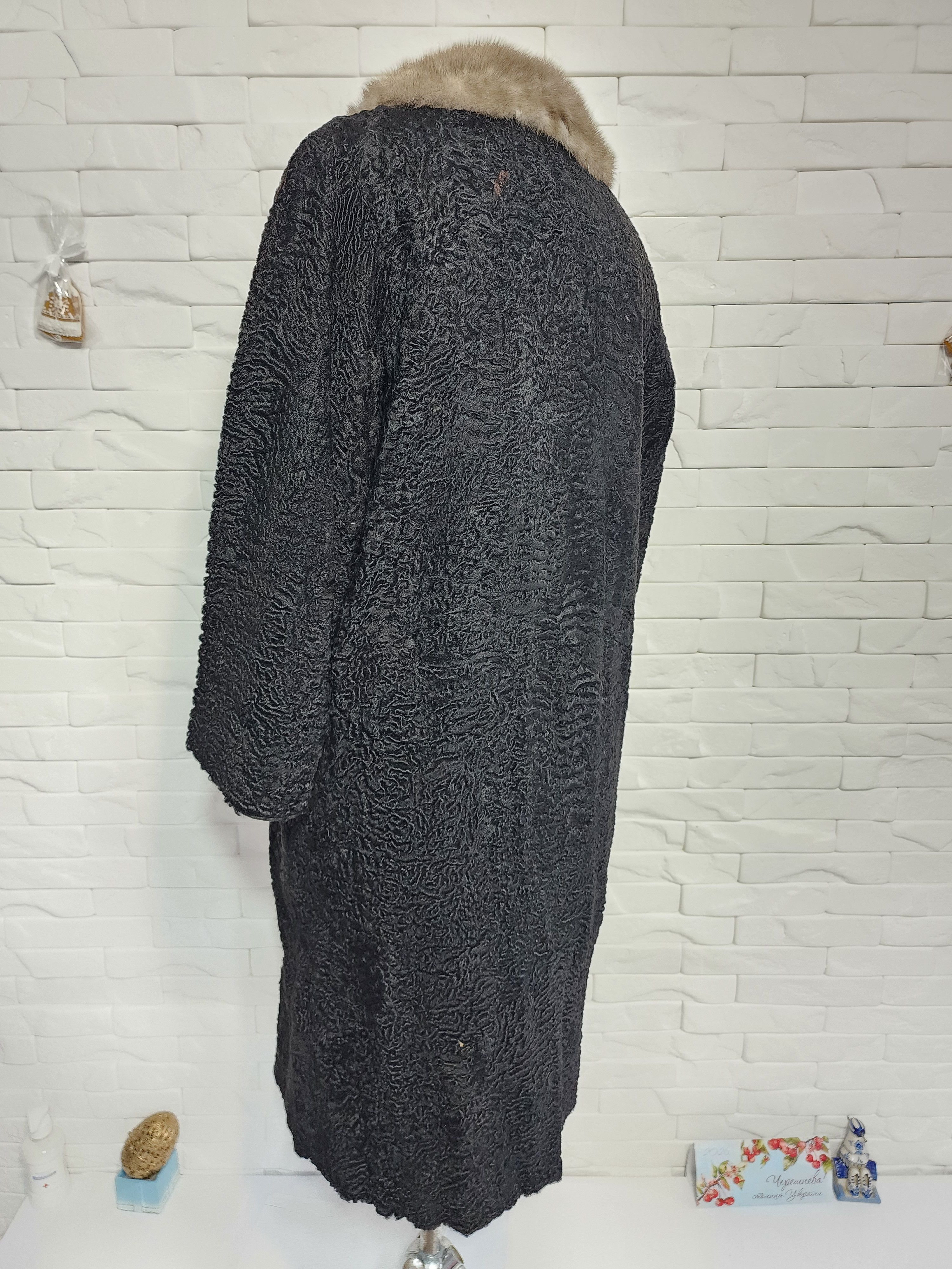 Furla Black Sheepskin Fur Coat: Women's Warm Winter Outerwear Size L / US 10 / IT 46 - 6 Thumbnail