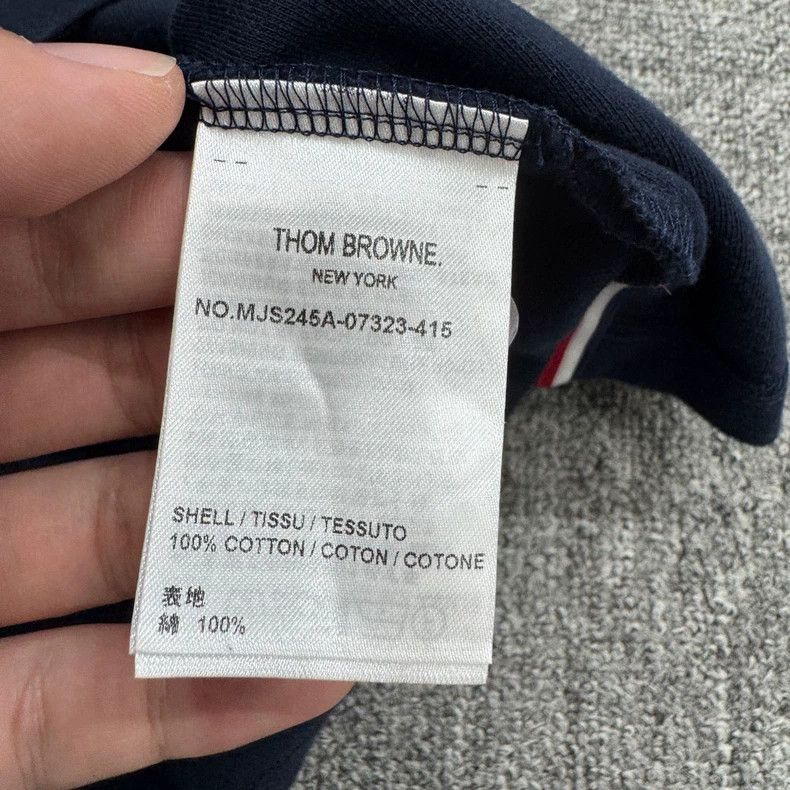 Thom Browne Thom Browne size3 Four stripes long sleeves Size US L / EU 52-54 / 3 - 4 Thumbnail