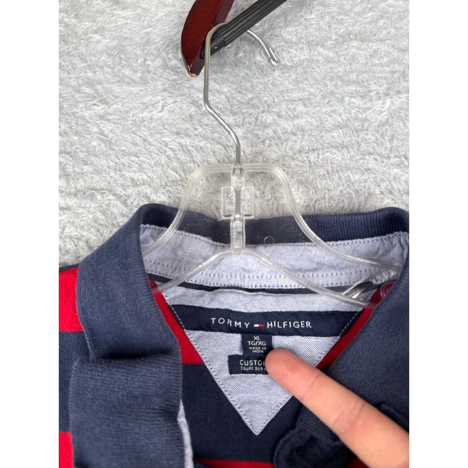 Tommy Hilfiger Tommy Hilfiger Polo Shirt Men XL Red Blue Stripe 100% Cotton Slim Fit Regular Shirt, Short Sleeve, Embroidered Logo, Golf Sport Theme, Mens Size US XL / EU 56 / 4 - 7 Thumbnail