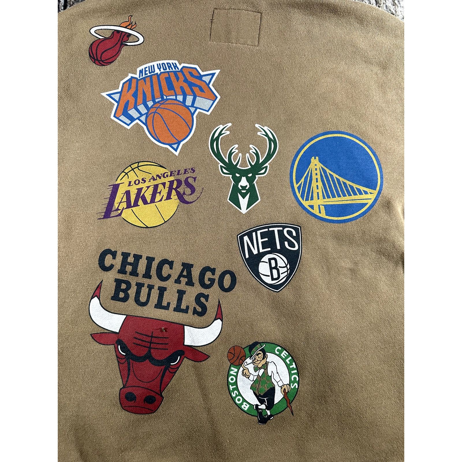 Hollister Hollister Nba Pullover Hoodie Team Logos Basketball Unisex Size US S / EU 44-46 / 1 - 8 Thumbnail