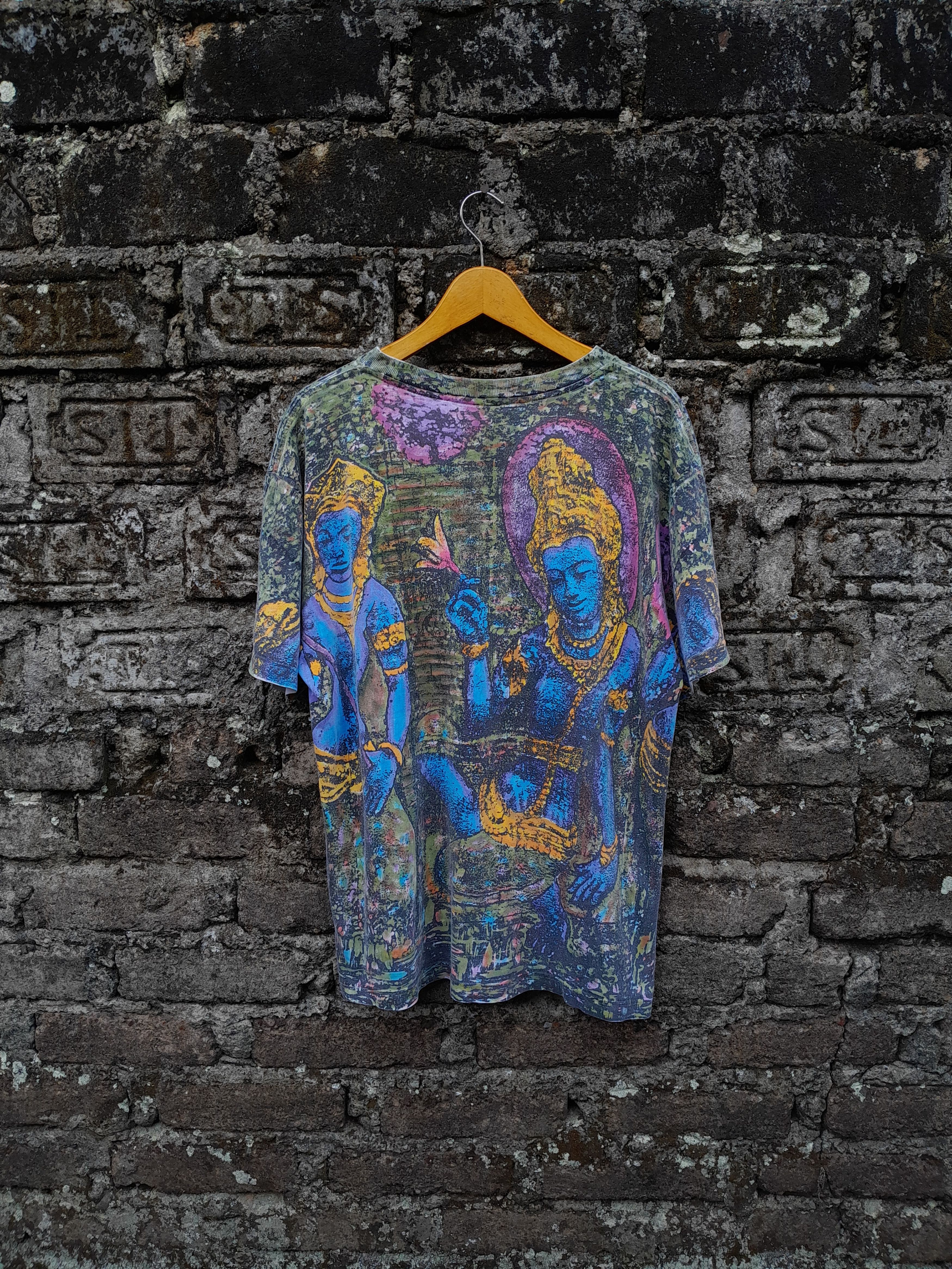 Vintage Very rare vintage 90s art all over print doble side t-shirt Size US L / EU 52-54 / 3 - 2 Thumbnail