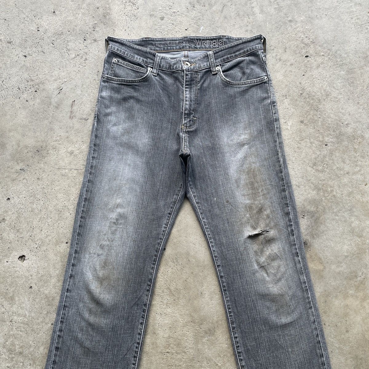 Wrangler W33 Vintage Wrangler Jean Distressed Faded Black Pants Denim Size US 33 - 4 Thumbnail