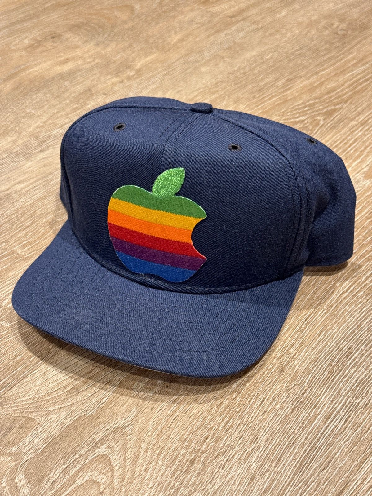 New Era Apple New Era Vintage Navy Snapback Hat 1997 Size ONE SIZE - 2 Thumbnail