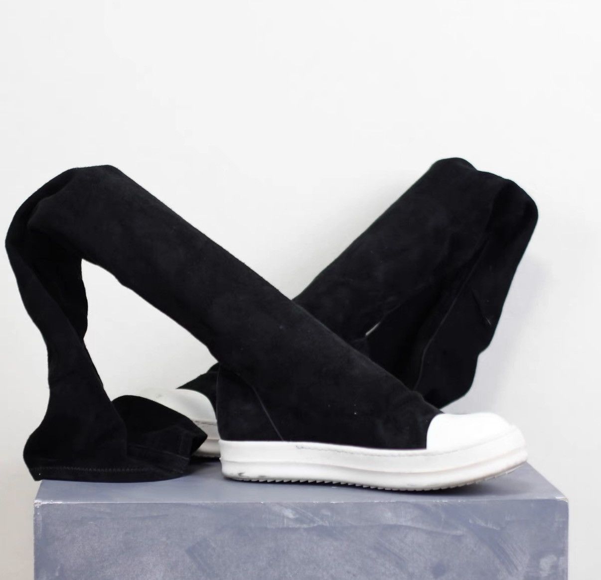 Rick Owens Rick Owens Mainline Suede Stretch "Goddess" Boots Size US 6 / IT 36 - 3 Thumbnail