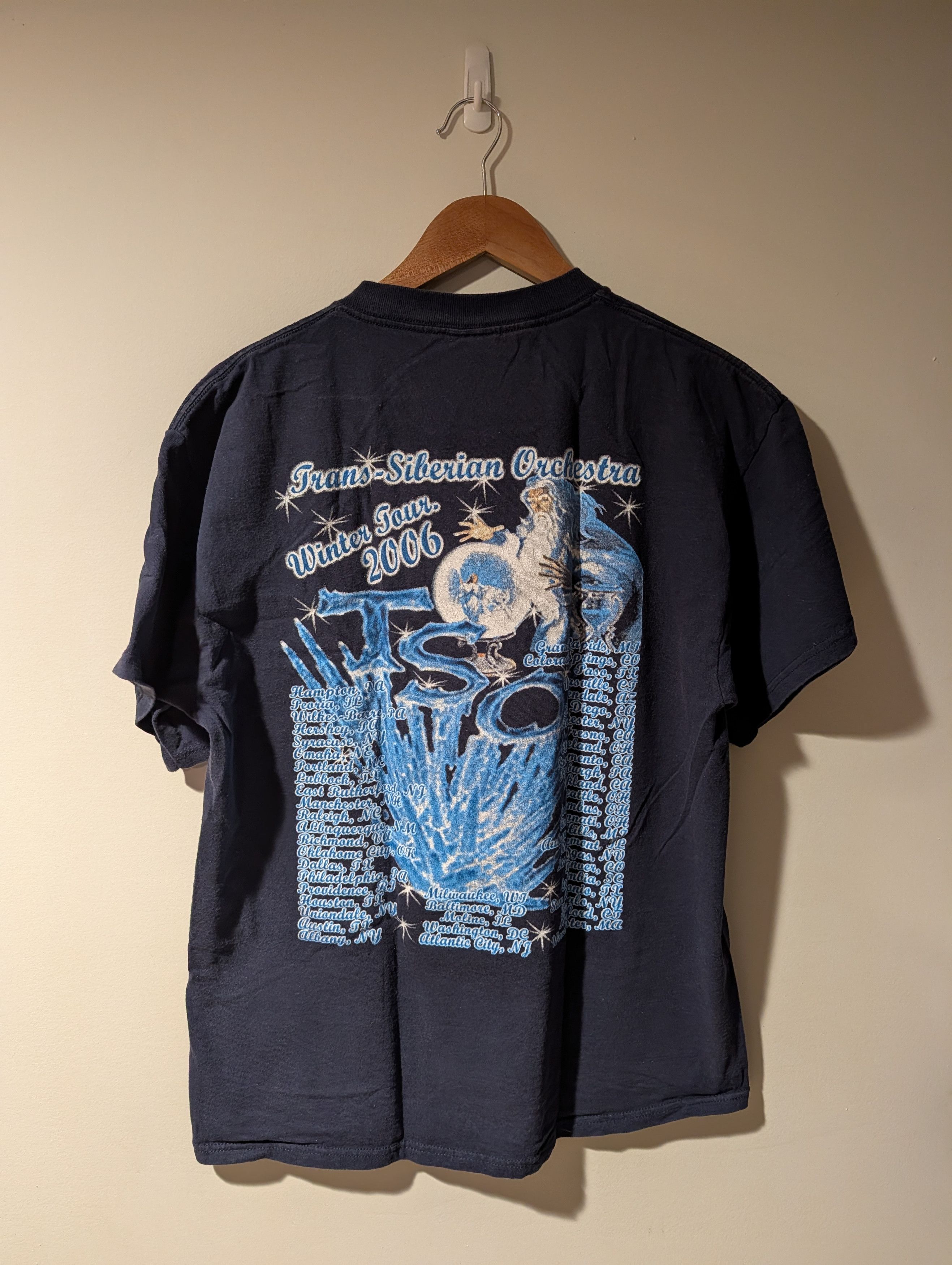 Band Tees Vintage 2006 Trans-Siberian Orchestra Wolf Frost T-Shirt Size US L / EU 52-54 / 3 - 4 Thumbnail