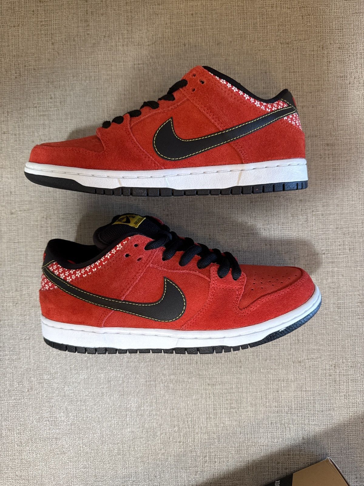 Nike SB Nike Dunk Low Premium SB Firecracker size 6 Size US 6 / EU 39 - 2 Thumbnail