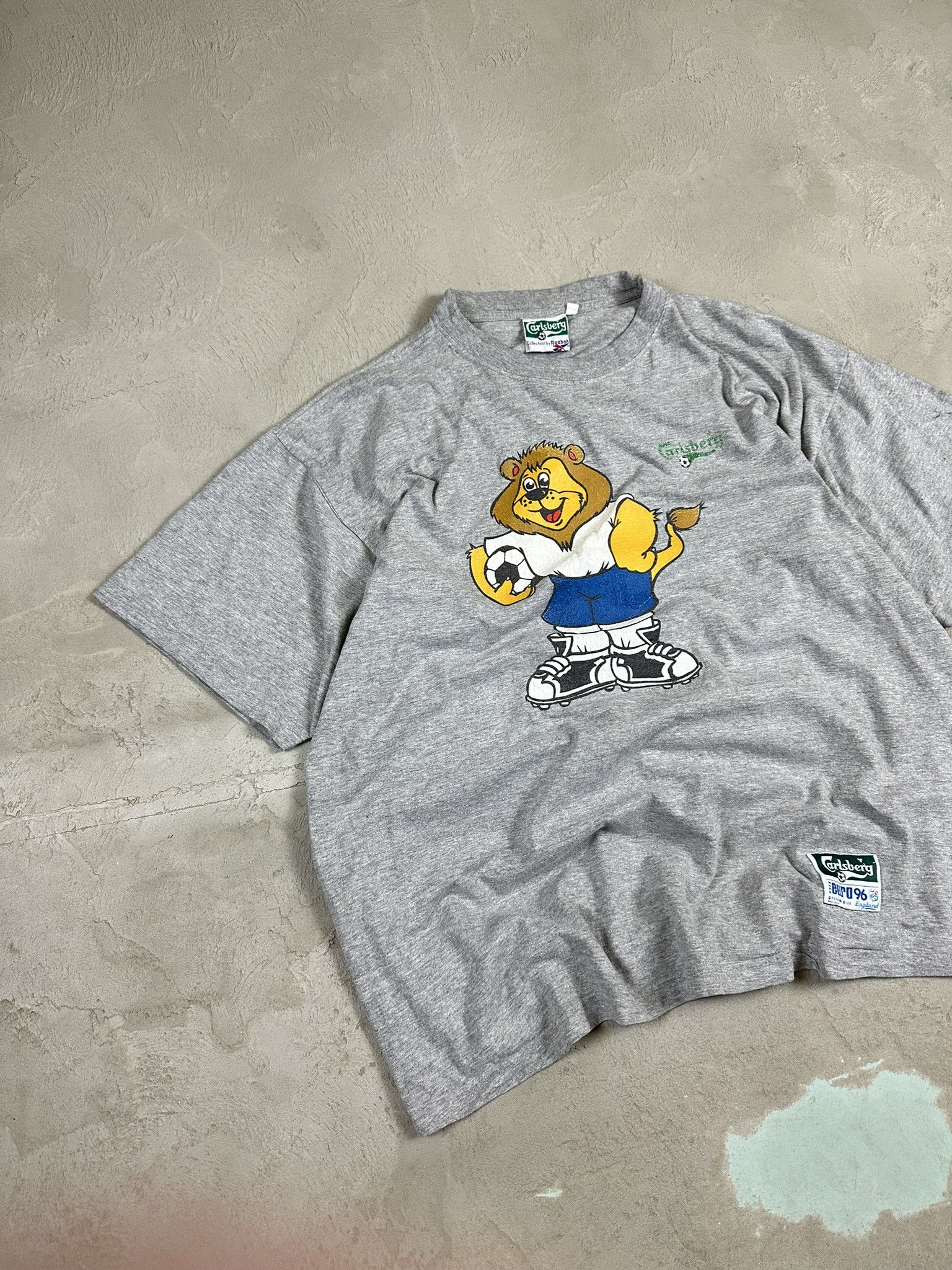 Reebok 1994 Euro Soccer Reebok Carlsberg Graphic T-shirt 90s Size US XL / EU 56 / 4 - 2 Thumbnail
