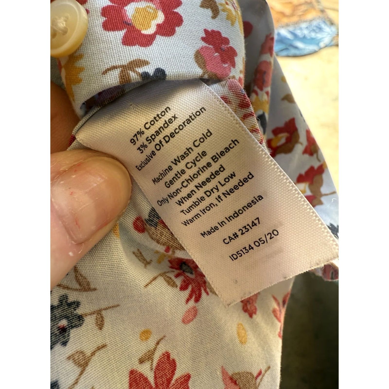 Talbots Talbots No Iron Shirt Long Sleeve Floral Size 14 Women Button-Up Multicolor Pattern Ladies Shirt Size XL / US 12-14 / IT 48-50 - 5 Thumbnail
