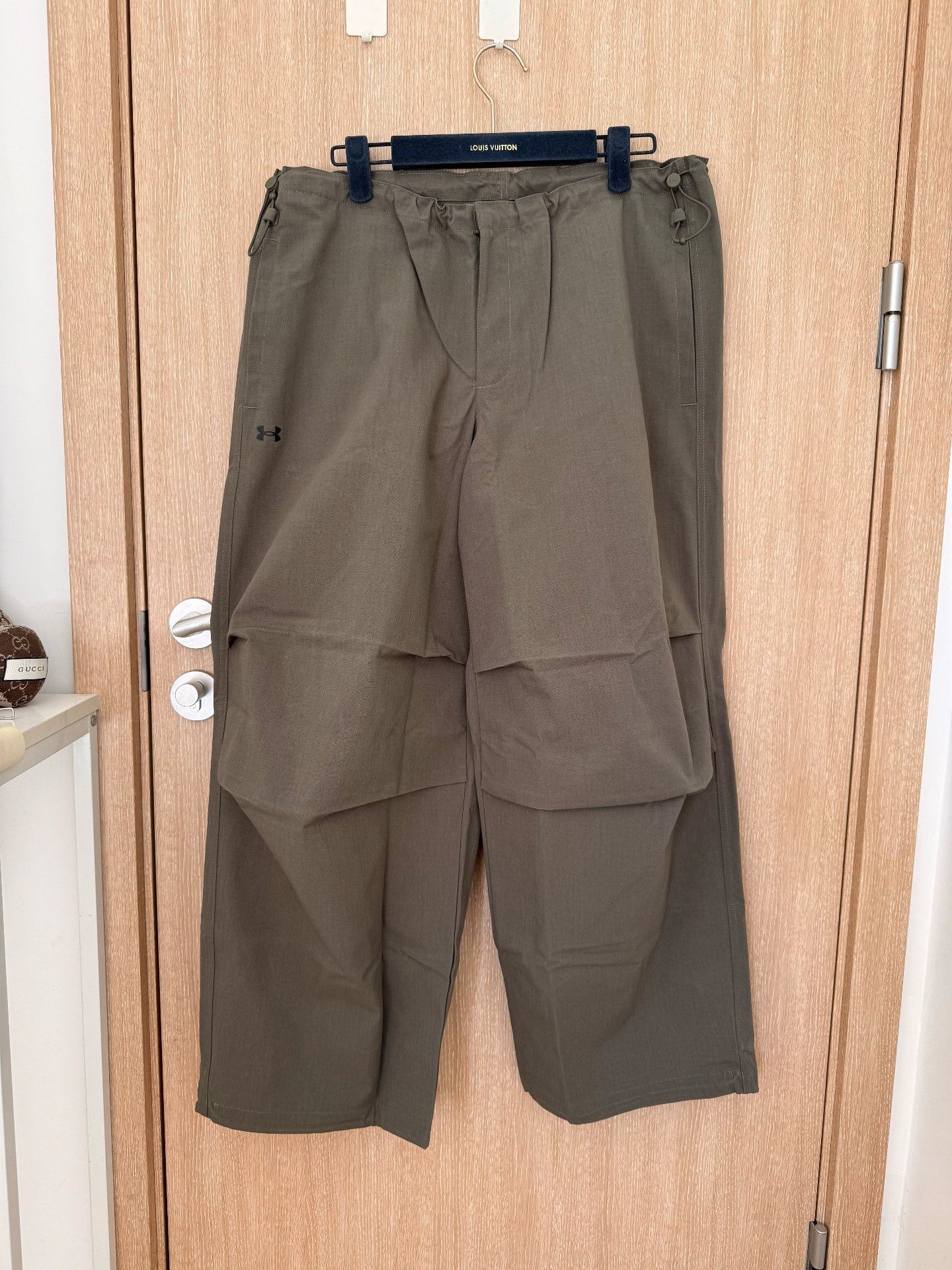 Under Armour Under Armour Green Cargo Pants Size US 31 - 1 Thumbnail
