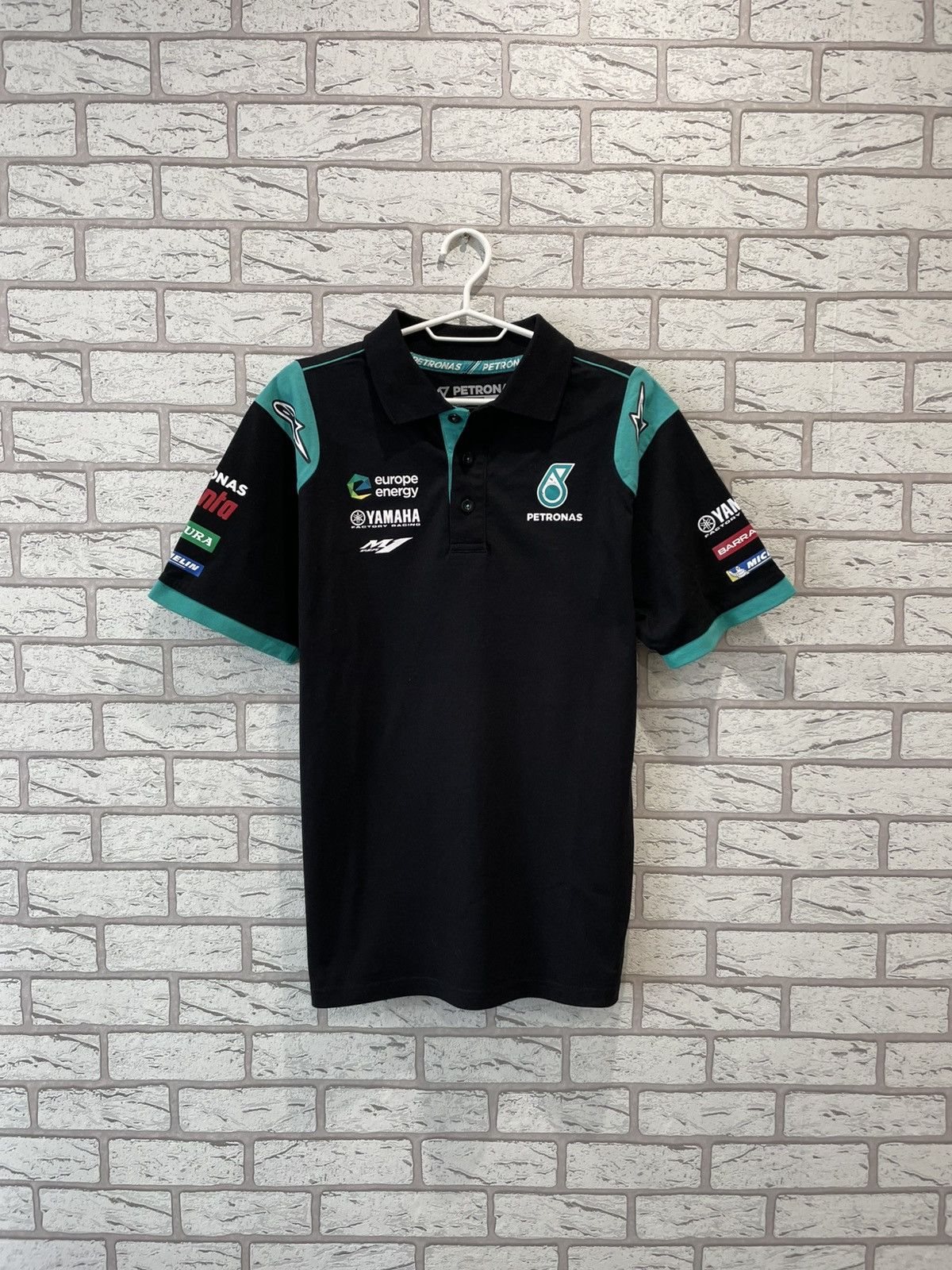 Formula 1 × Vintage Petronas Yamaha Alpinestars F1 Formula 1 Polo T-Shirt Tee Size US M / EU 48-50 / 2 - 1 Thumbnail