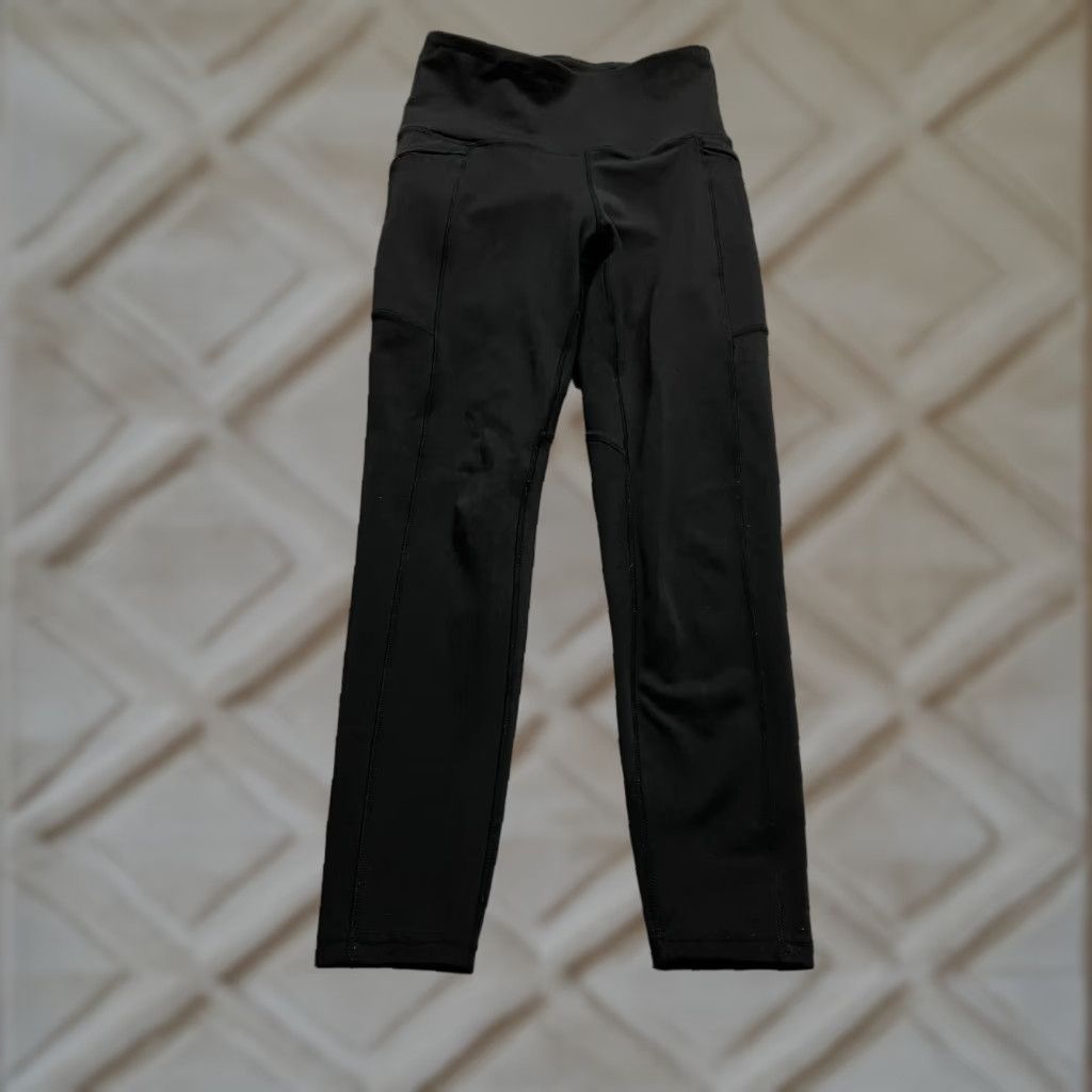 Nicole Miller Nicole Miller Compression Leggings Women Small Black Zip Pockets Active 24x24.5 Athletic Slim Leggings Womens Black 24x24.5 Size 28" / US 6 / IT 42 - 1 Thumbnail