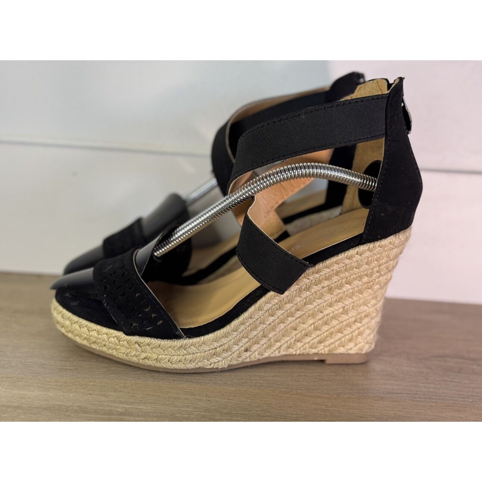 Forever 21 Forever 21 Espadrille Wedge Sandals - Black Women's Size 6 Size US 6 / IT 36 - 3 Thumbnail