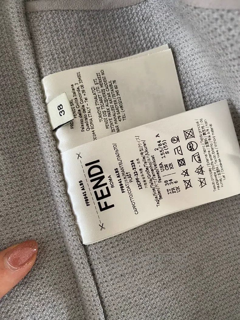 Fendi Fendi Grey cardigan coat Size XS / US 0-2 / IT 36-38 - 8 Thumbnail