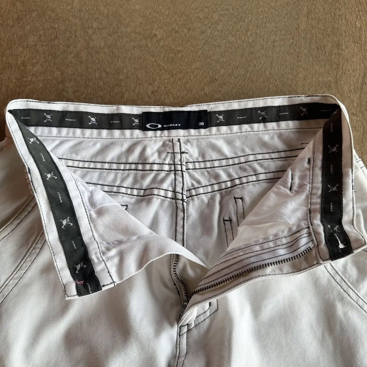 Oakley ARCHIVE🔥OAKLEY EMBROIDERY LOGO DOUBLE POCKET VERY RARE PANT Size US 29 - 11 Thumbnail