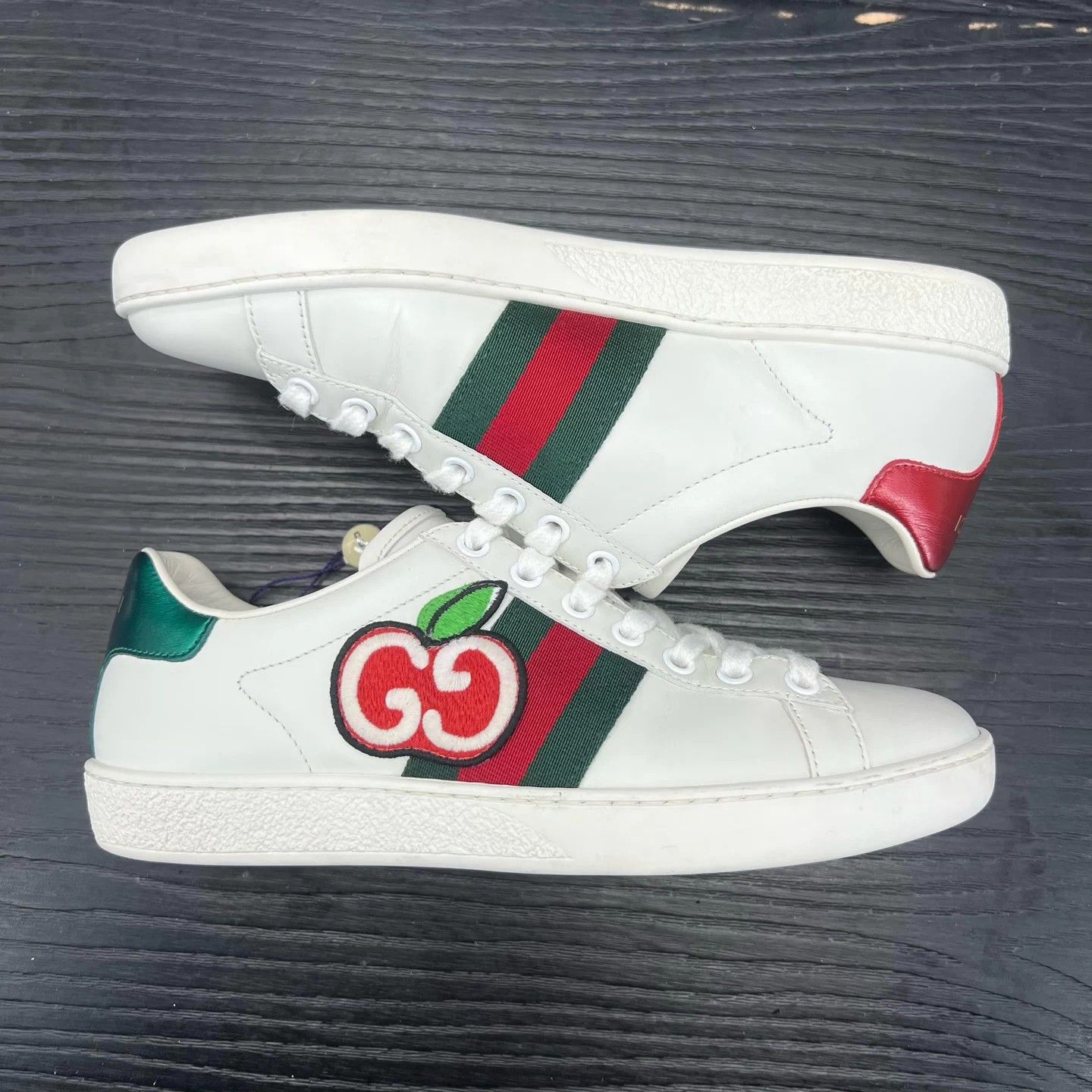 Gucci Gucci Ace Cherry White Sneaker 36 Near New Size US 5 / IT 35 - 2 Thumbnail