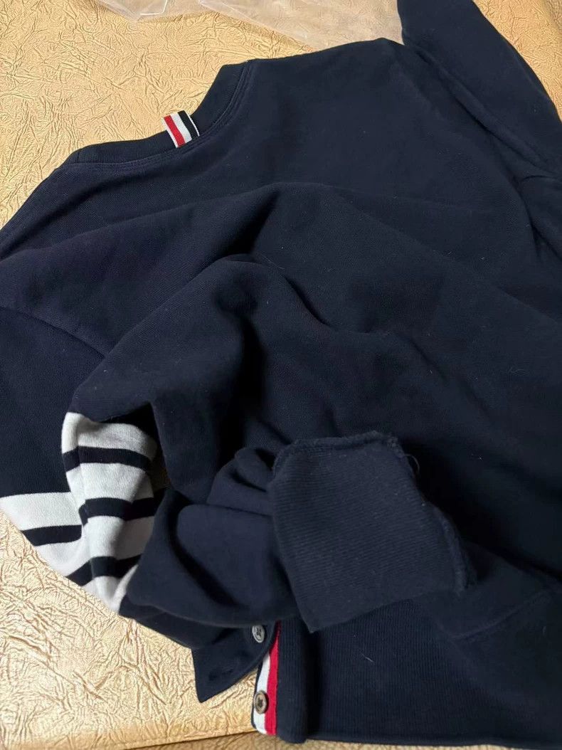 Thom Browne Thom Browne Four-barrel hoodie Size US L / EU 52-54 / 3 - 9 Thumbnail