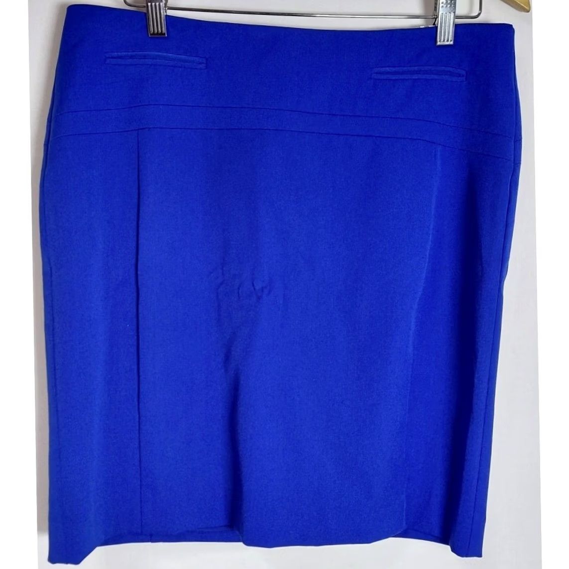 Express NWT EXPRESS Pencil Skirt Blue Solid Women Size 10 Skirt Knee Length Zip Stretch Spring Fall Business Casual Womens Blue Pencil Skirt NWT EXPRESS Size 32" / US 10 / IT 46 - 2 Thumbnail