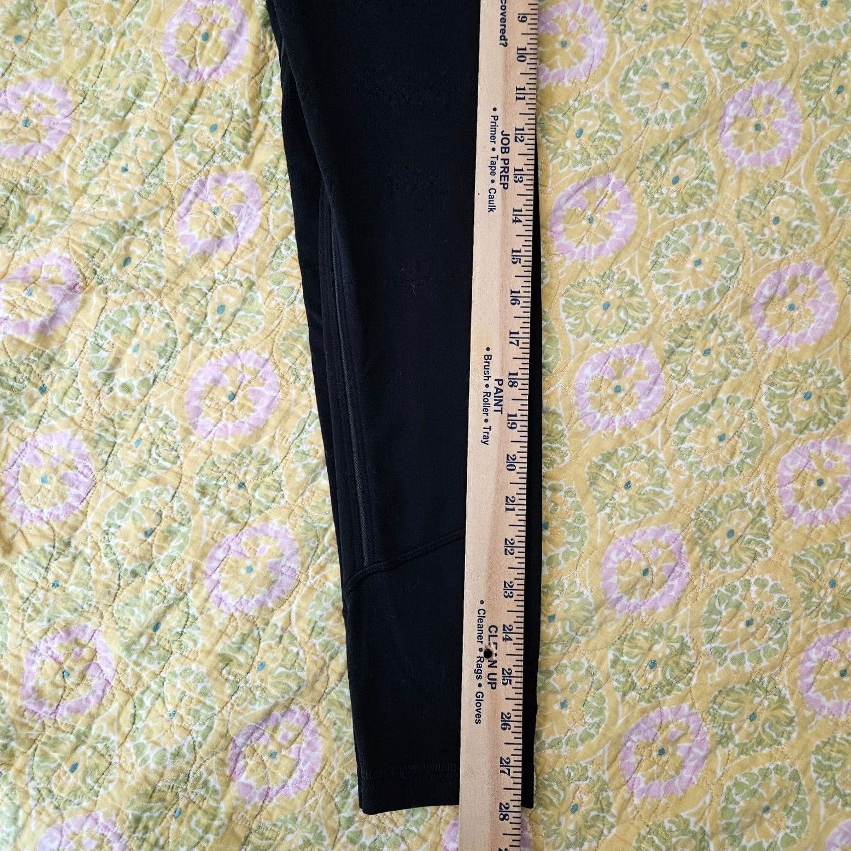 Lululemon Lululemon legging Women's Size 6 Black Mid-rise Skinny Workout Size 28" / US 6 / IT 42 - 5 Thumbnail