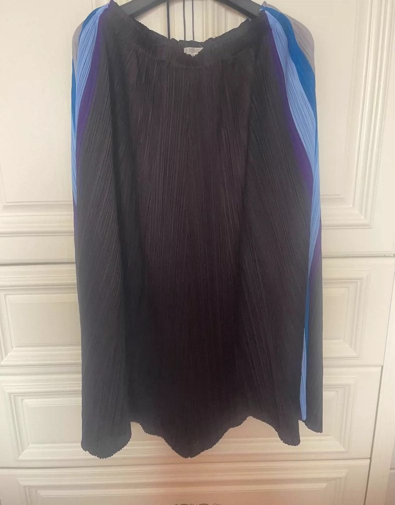 Issey Miyake issey miyake size:4 Brown skirt 2505-Nextarrow Size 42" / US 20 - 1 Thumbnail