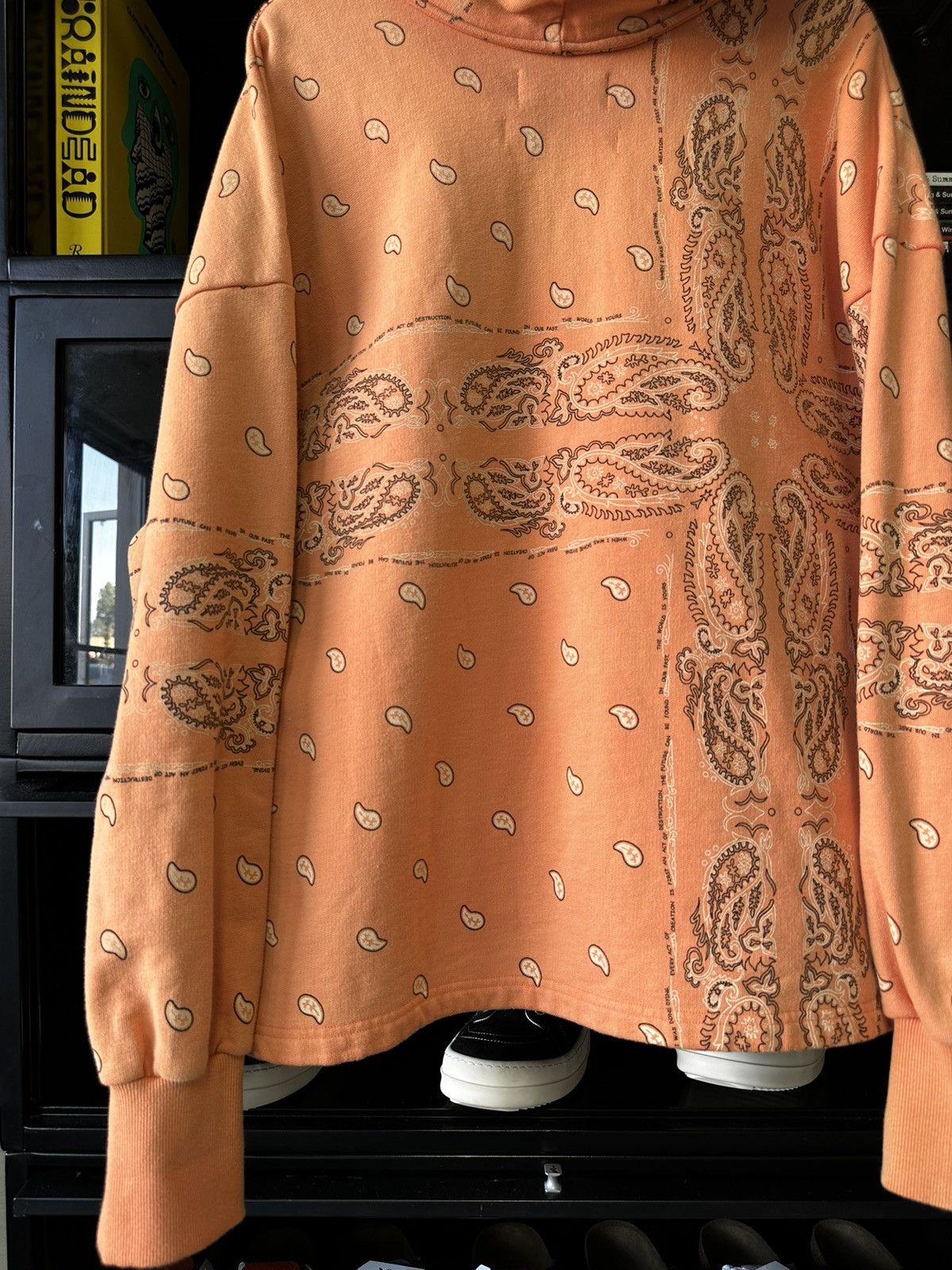 THE WORLD IS YOURS The World Is Yours X Innocence Paisley Vintage Hoodie Size US L / EU 52-54 / 3 - 9 Thumbnail