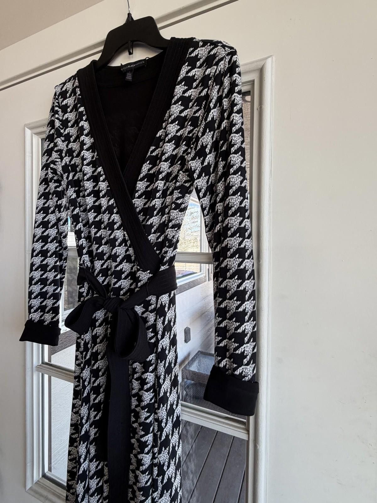 Other WHBM Bold Houndstooth Reversible Faux Wrap Belted Dress 6 Size M / US 6-8 / IT 42-44 - 4 Thumbnail