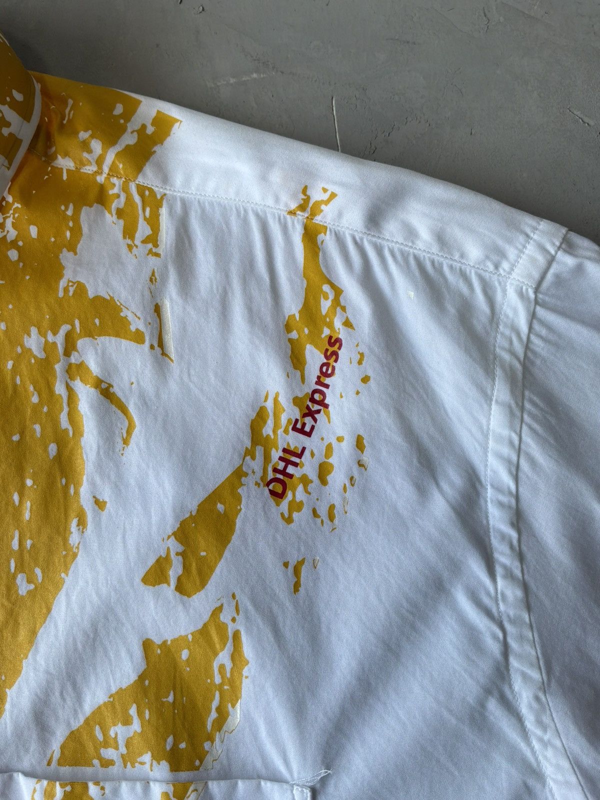 Vetements Vetements - DHL Splatter - Oversized Shortsleeve Buttondown Size US XXL / EU 58 / 5 - 4 Thumbnail