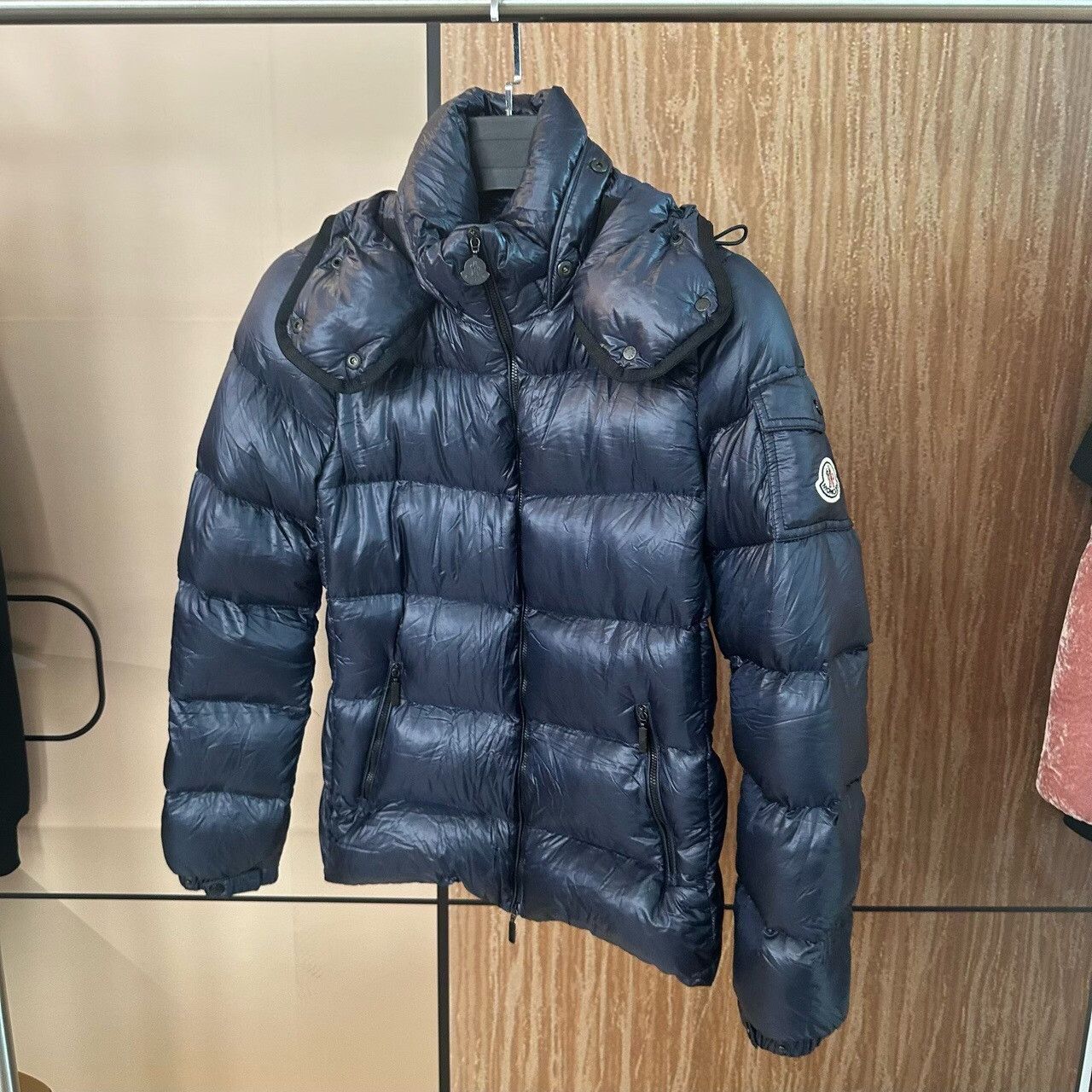 Moncler Moncler Down Down Jacket M Women Size M / US 6-8 / IT 42-44 - 1 Thumbnail