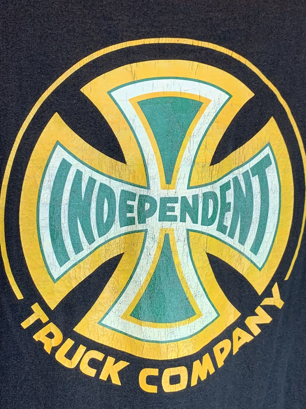 Independent Truck Co. *RARE* Vintage Independent Truck Co Cross Skate Art T-Shirt Size US S / EU 44-46 / 1 - 5 Thumbnail