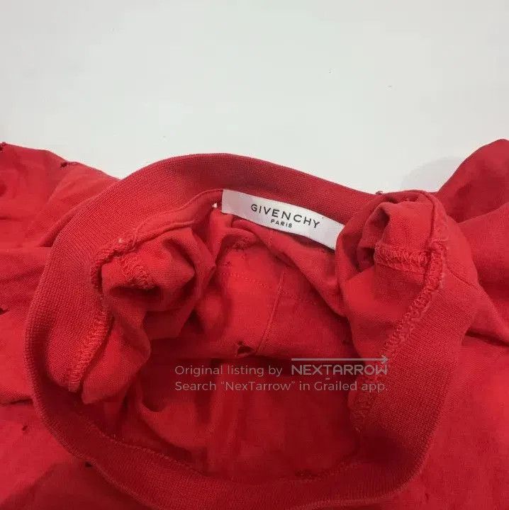 Givenchy Givenchy Letter Print Distressed Short-Sleeve T-Shirt. Size US XS / EU 42 / 0 - 6 Thumbnail