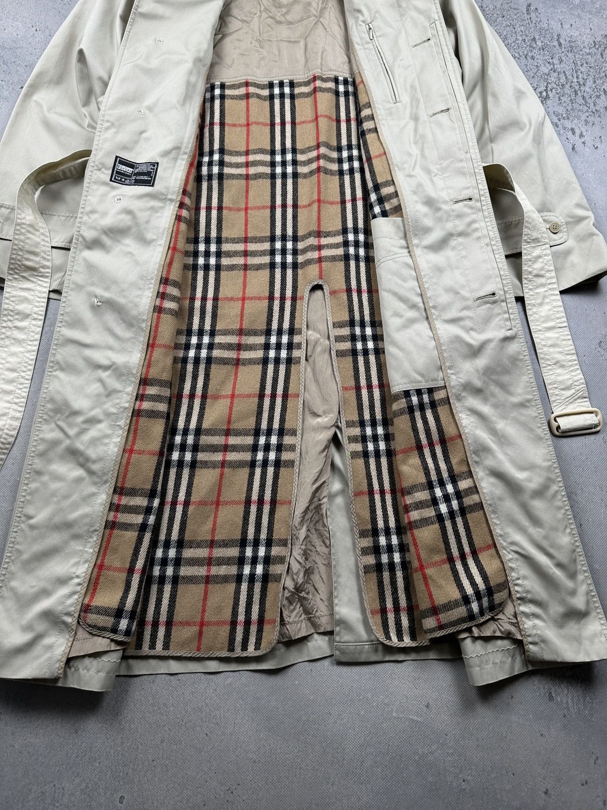 Yves Saint Laurent Yves Saint Laurent Trench Coat Beige Nova Check Lined 80s Size US L / EU 52-54 / 3 - 6 Thumbnail
