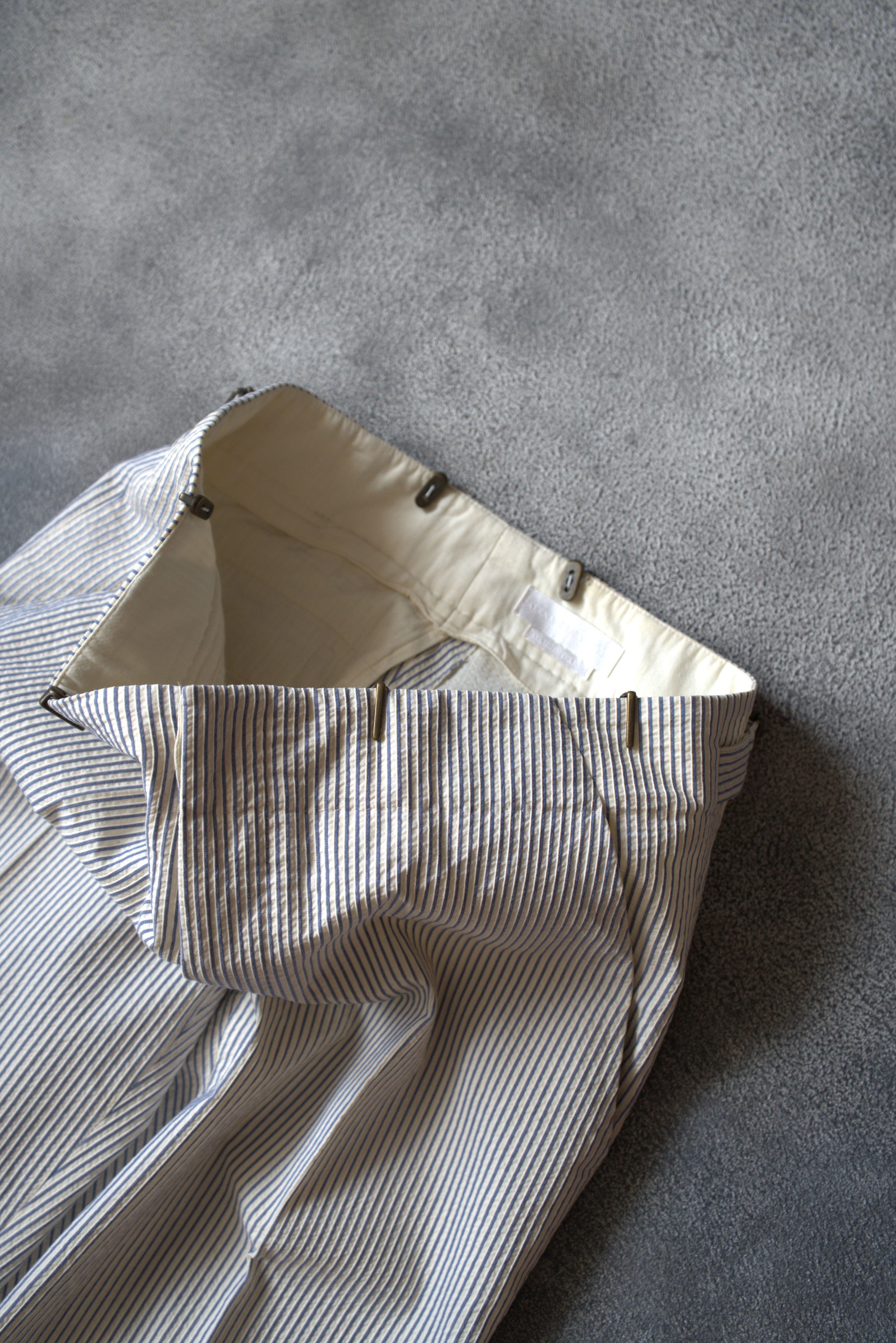 Alexander McQueen S/S 2006 Alexander McQueen RUNWAY Deconstructed Striped Suit Size 48R - 18 Thumbnail