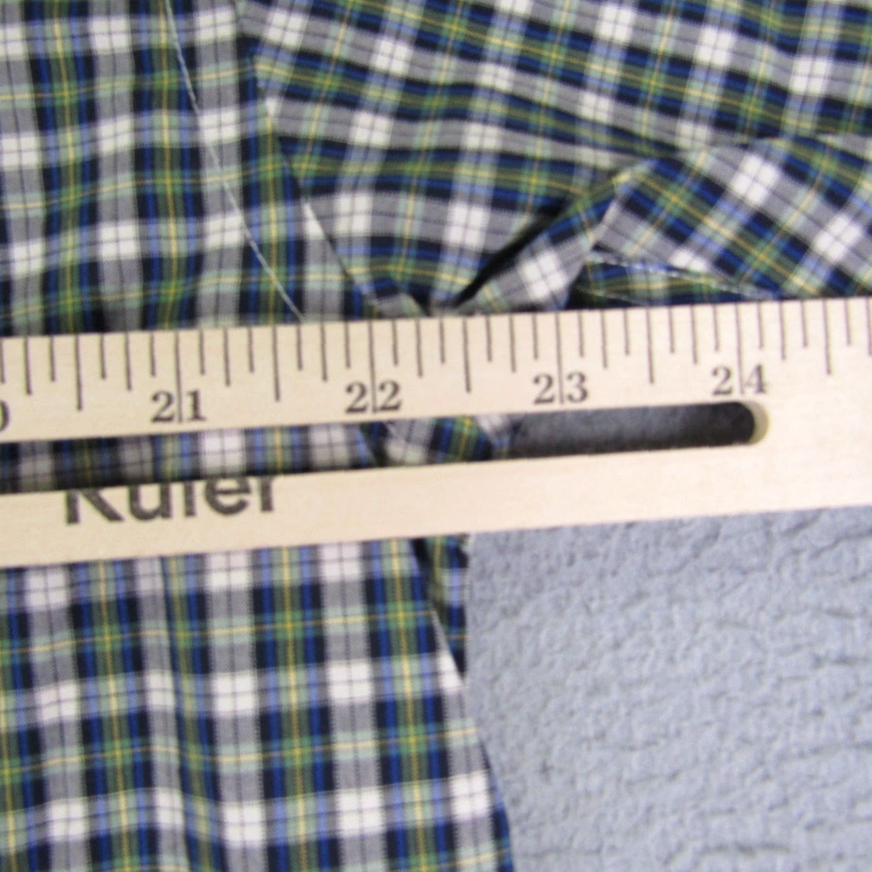 Vintage VINTAGE L.L. Bean Men's Short Sleeve Plaid Button-Up Shirt Casual Outdoor Travel Medium Blue Size US M / EU 48-50 / 2 - 5 Thumbnail