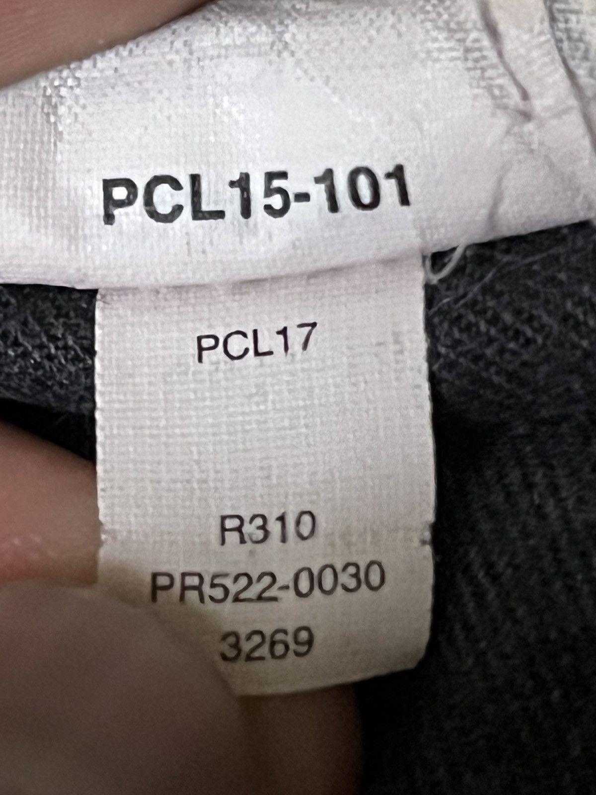 Levi's VINTAGE LEVIS 522 SLIM STRAIGHT MINOR DISTRESSED PUNK STYLE Size US 35 - 13 Thumbnail