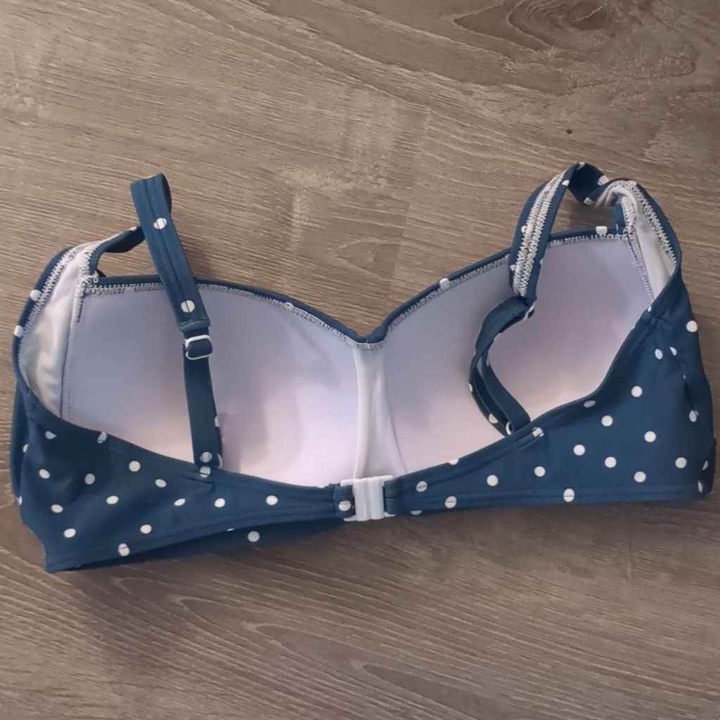 Other Nip tuck swim bikini size 12 Size ONE SIZE - 8 Thumbnail