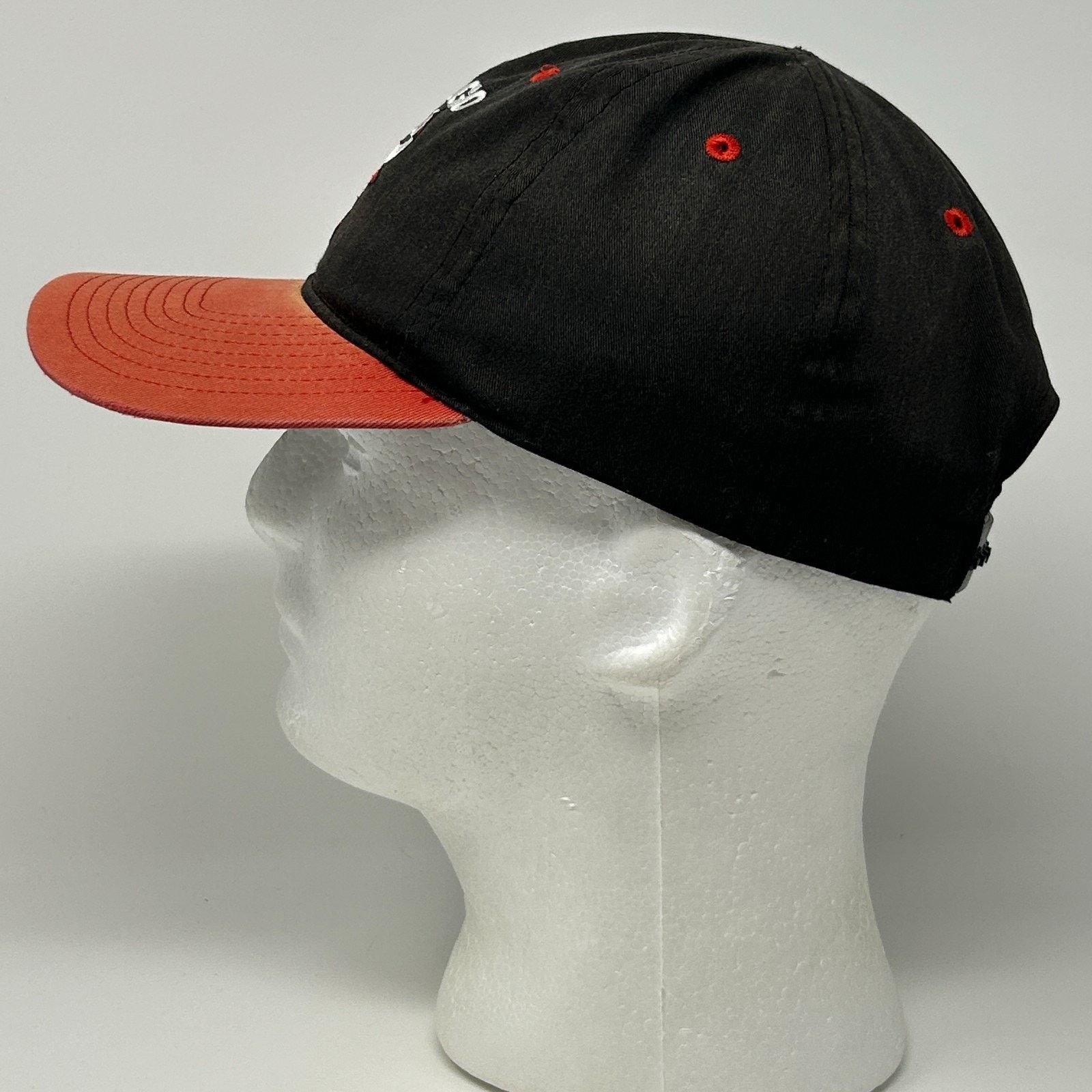 Twins Enterprise Inc. Vintage 90s Chicago Bulls Cap Baseball Hat Logo Twins Size ONE SIZE - 7 Thumbnail